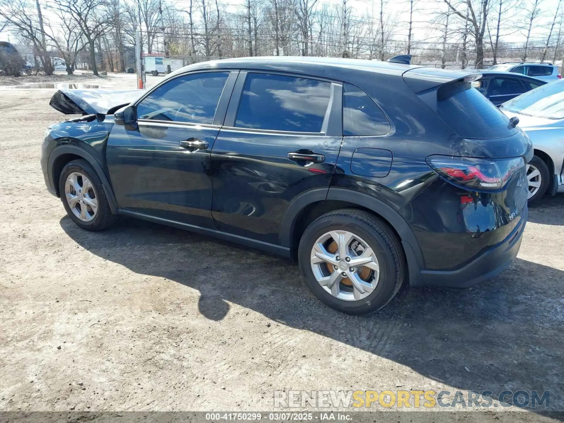 3 Photograph of a damaged car 3CZRZ2H37PM739410 HONDA HR-V 2023