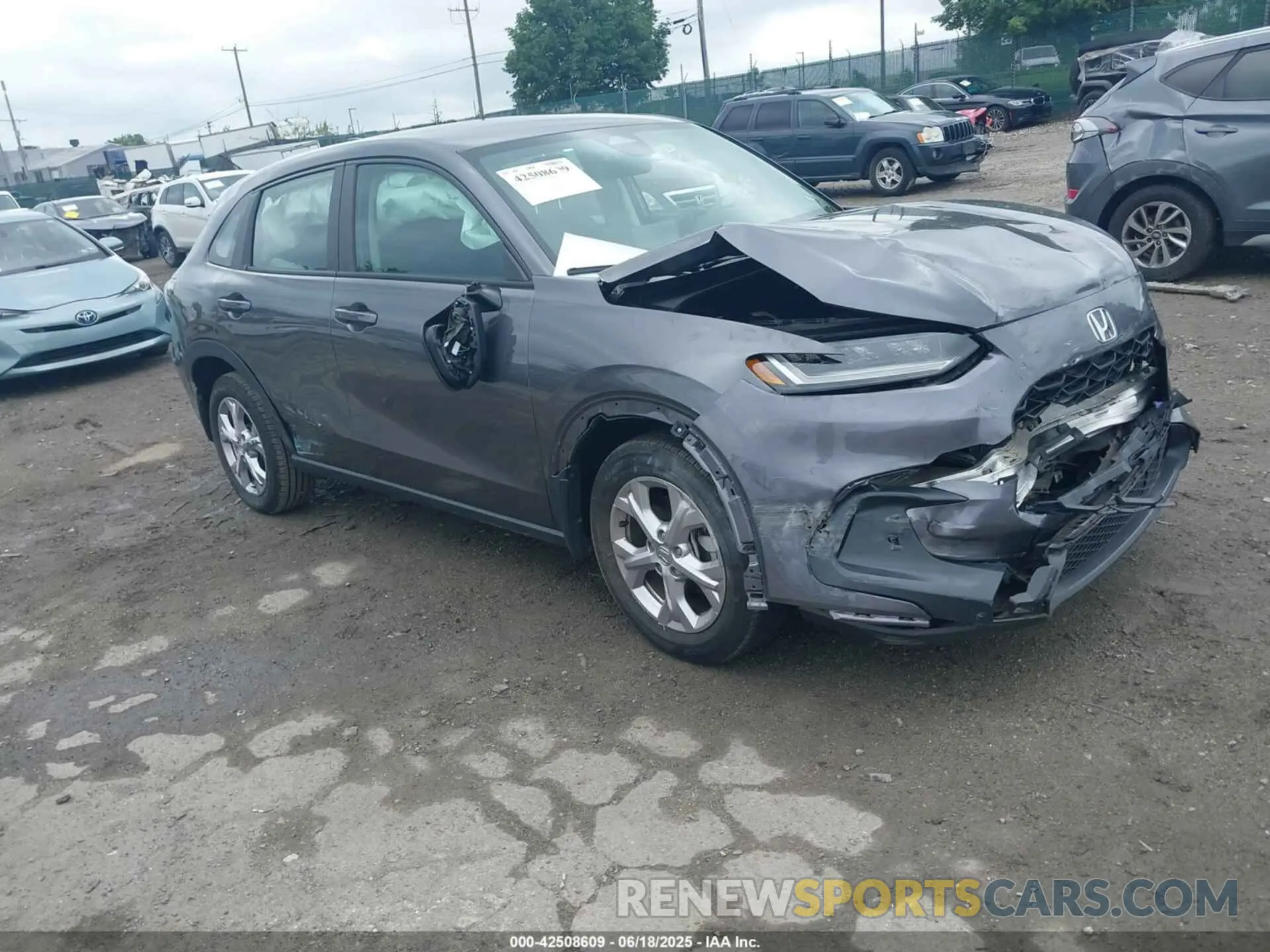 1 Photograph of a damaged car 3CZRZ2H37PM745529 HONDA HR-V 2023