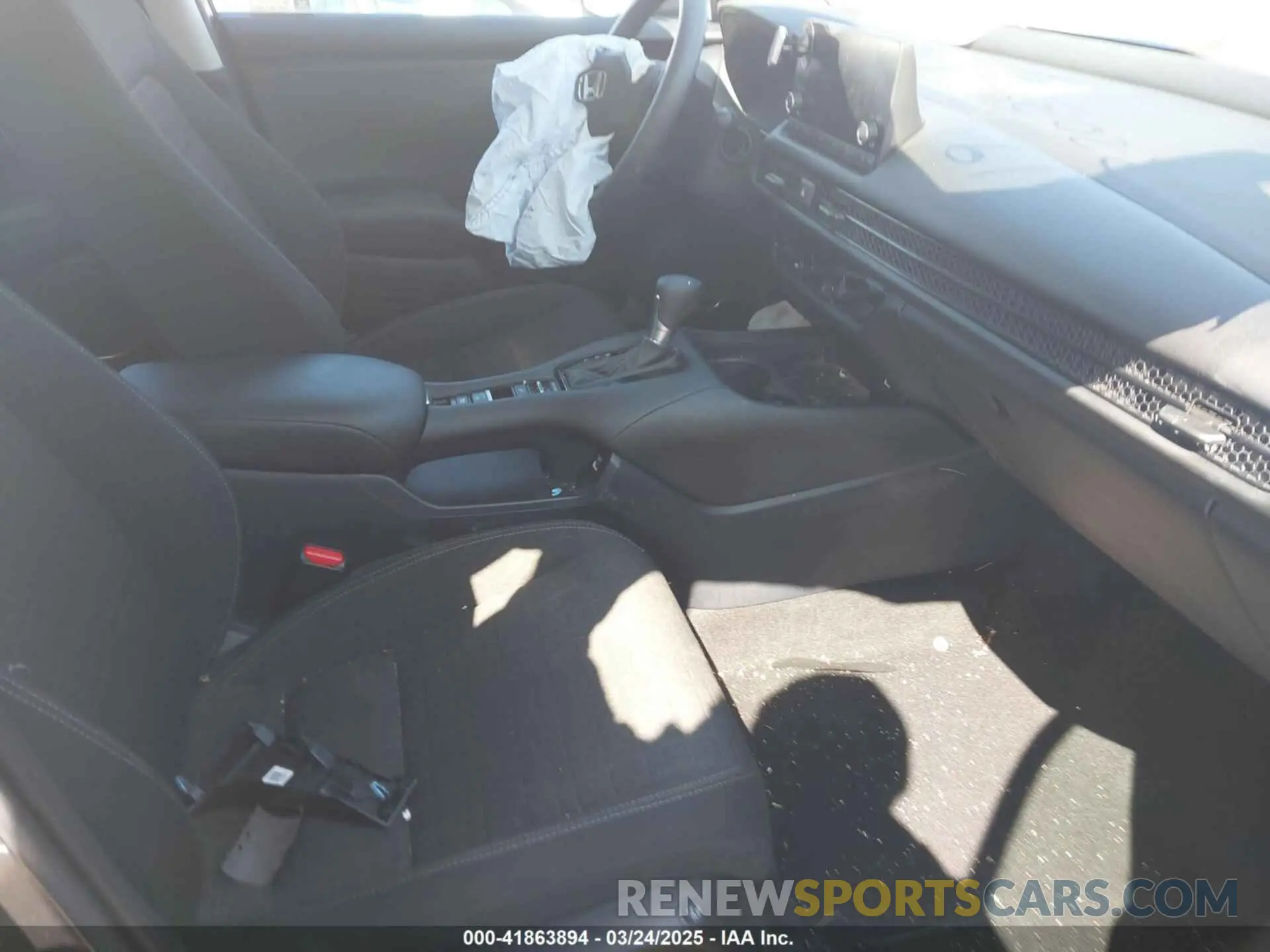 5 Photograph of a damaged car 3CZRZ2H39PM721894 HONDA HR-V 2023