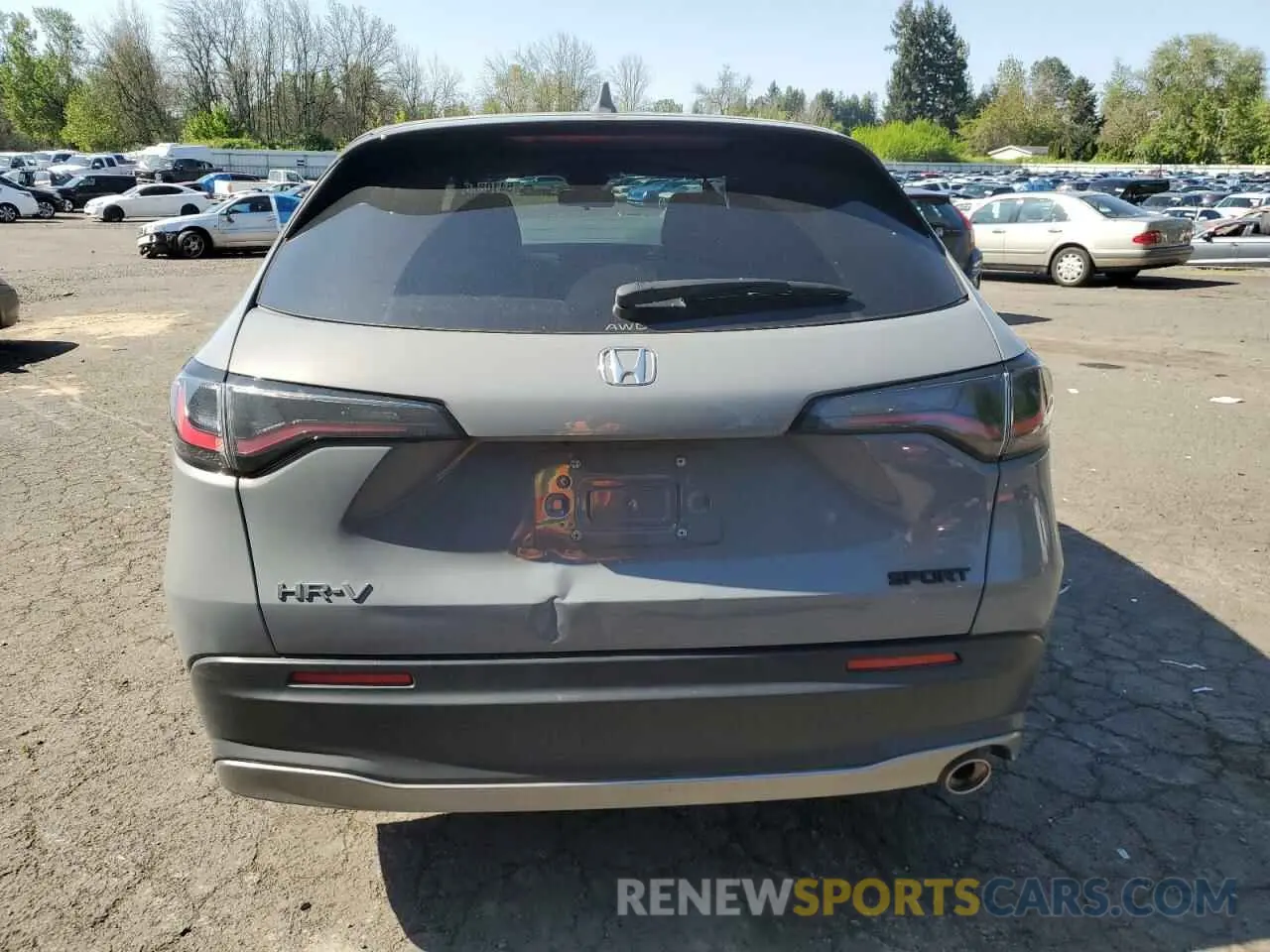 6 Photograph of a damaged car 3CZRZ2H50PM705195 HONDA HR-V 2023