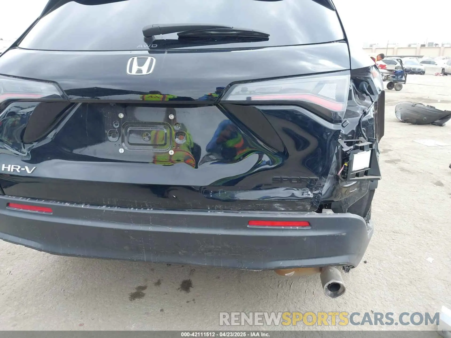 6 Photograph of a damaged car 3CZRZ2H52PM701679 HONDA HR-V 2023