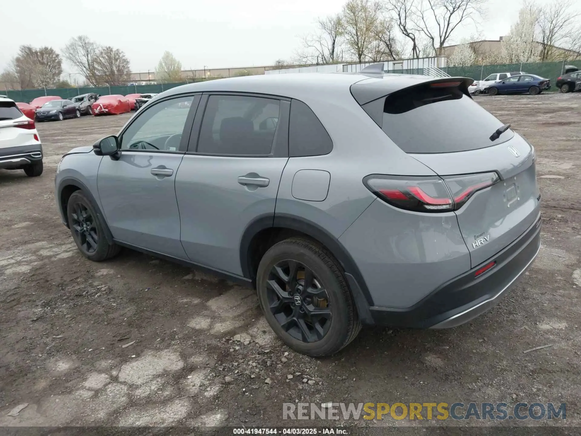 3 Фотография поврежденного автомобиля 3CZRZ2H52PM732446 HONDA HR-V 2023