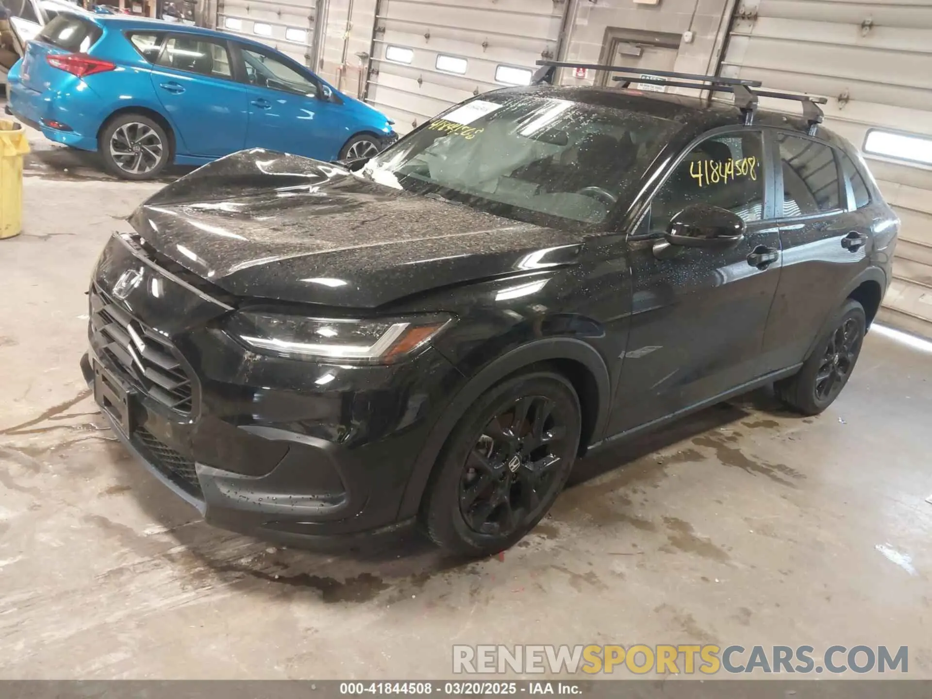 2 Photograph of a damaged car 3CZRZ2H53PM718037 HONDA HR-V 2023