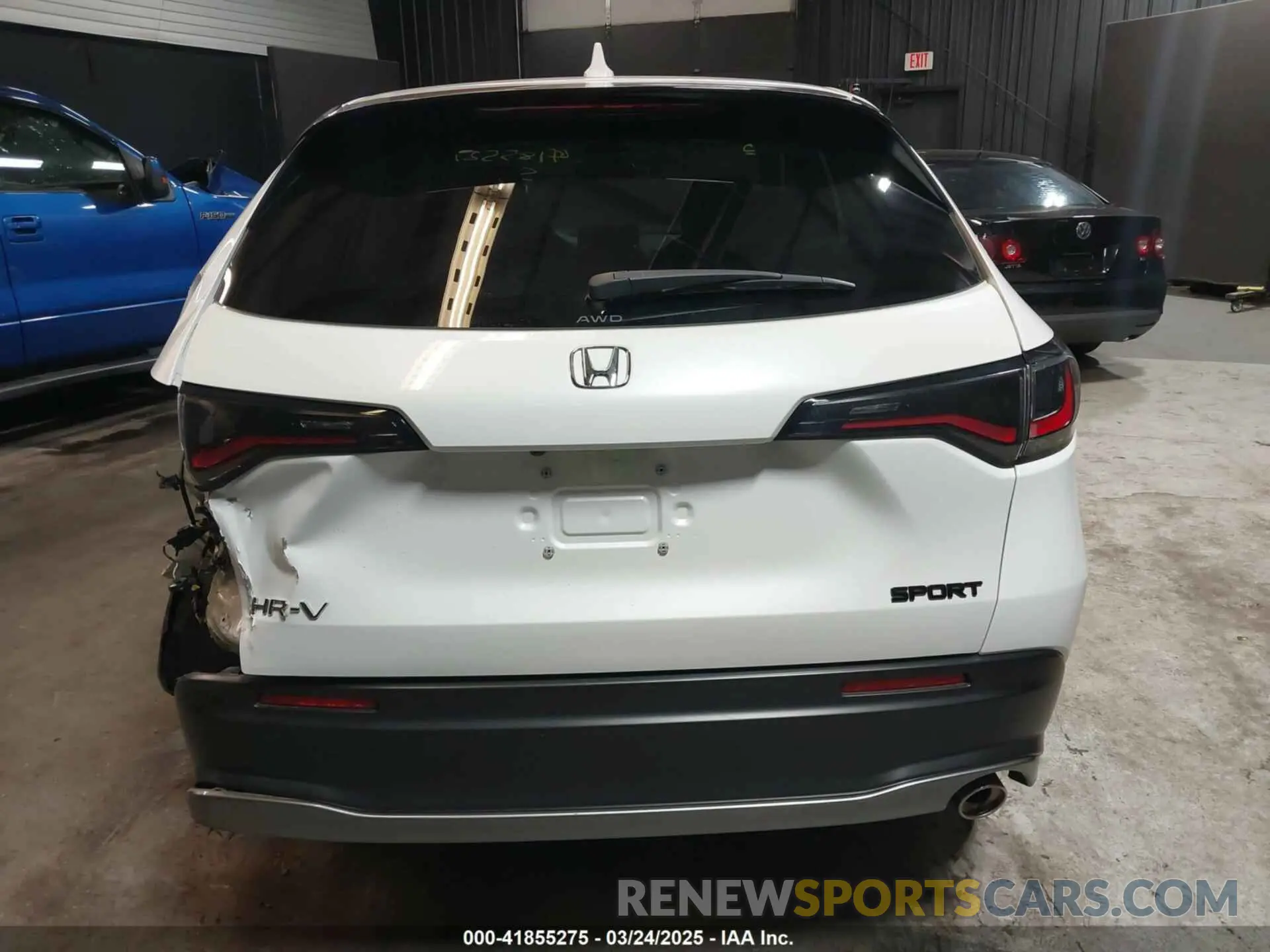 16 Photograph of a damaged car 3CZRZ2H55PM719707 HONDA HR-V 2023