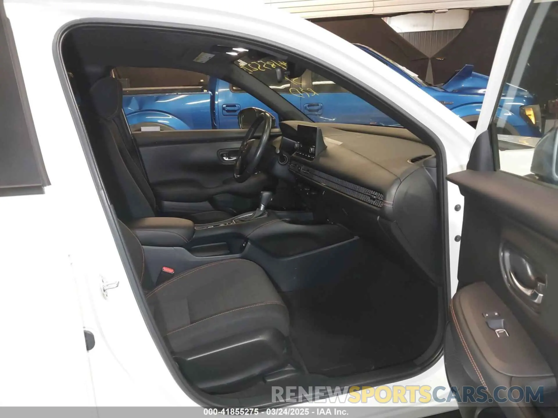 5 Photograph of a damaged car 3CZRZ2H55PM719707 HONDA HR-V 2023