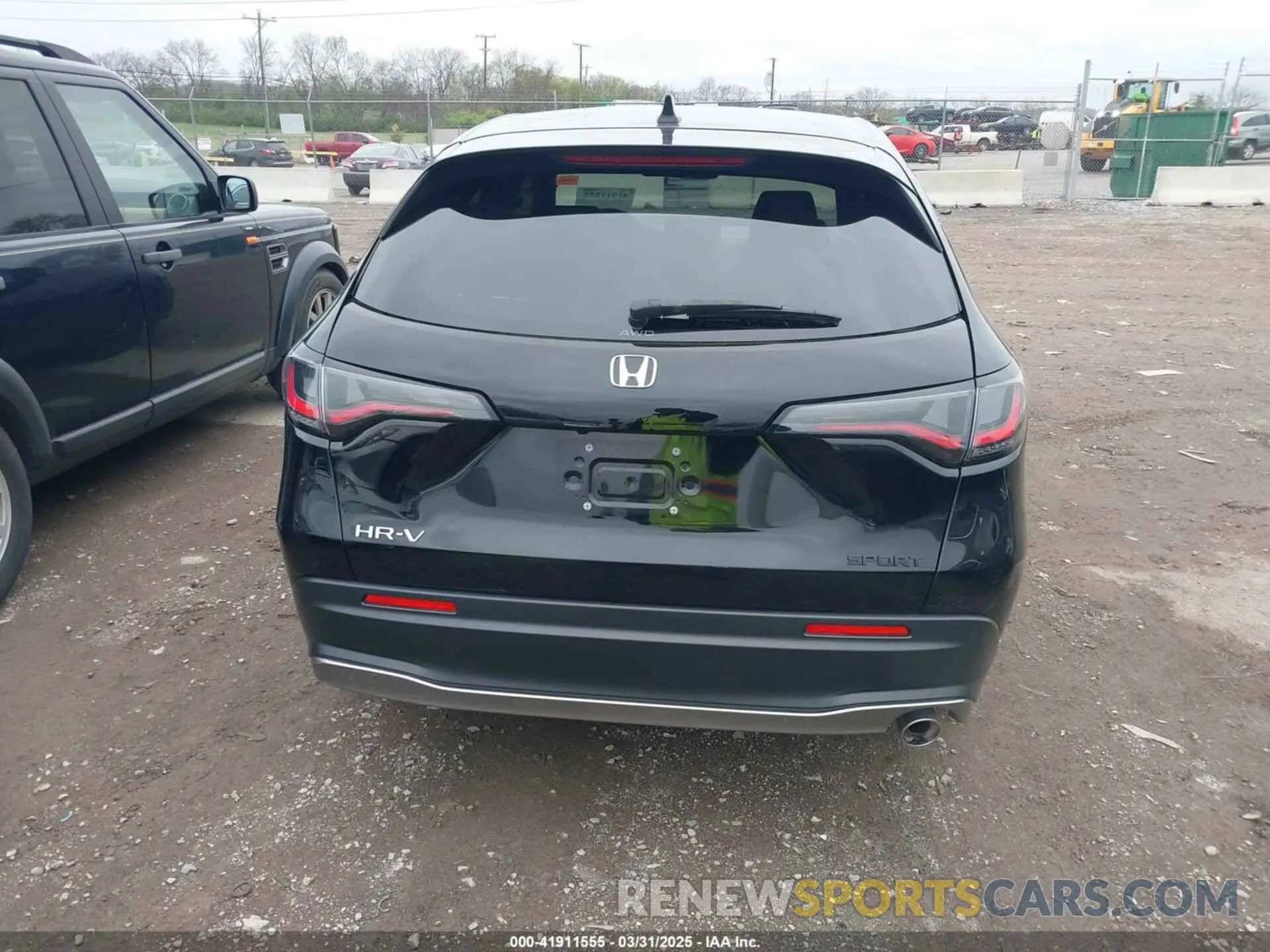 16 Photograph of a damaged car 3CZRZ2H56PM720199 HONDA HR-V 2023