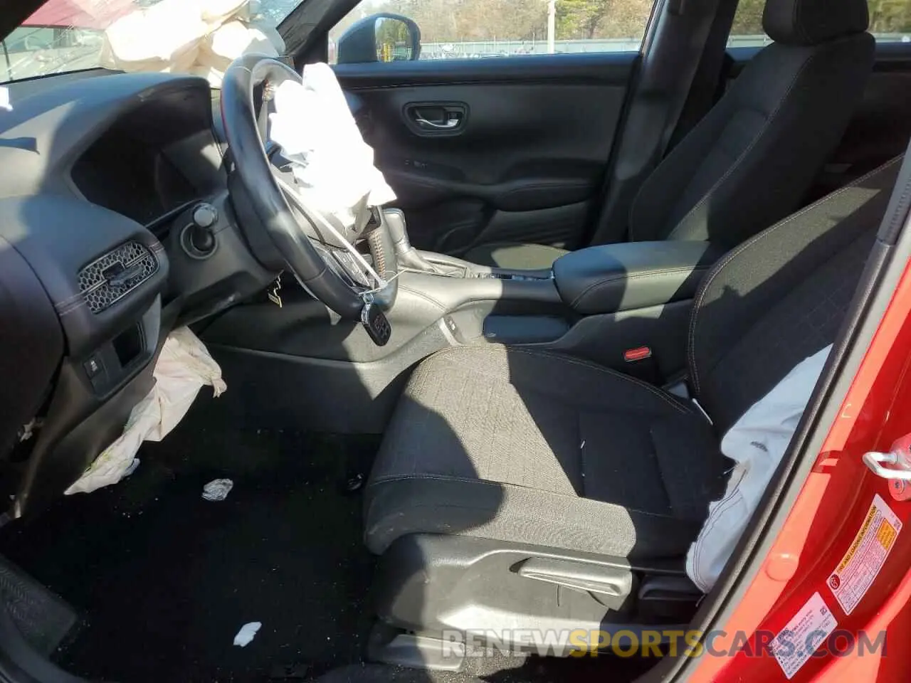 7 Photograph of a damaged car 3CZRZ2H56PM737780 HONDA HR-V 2023