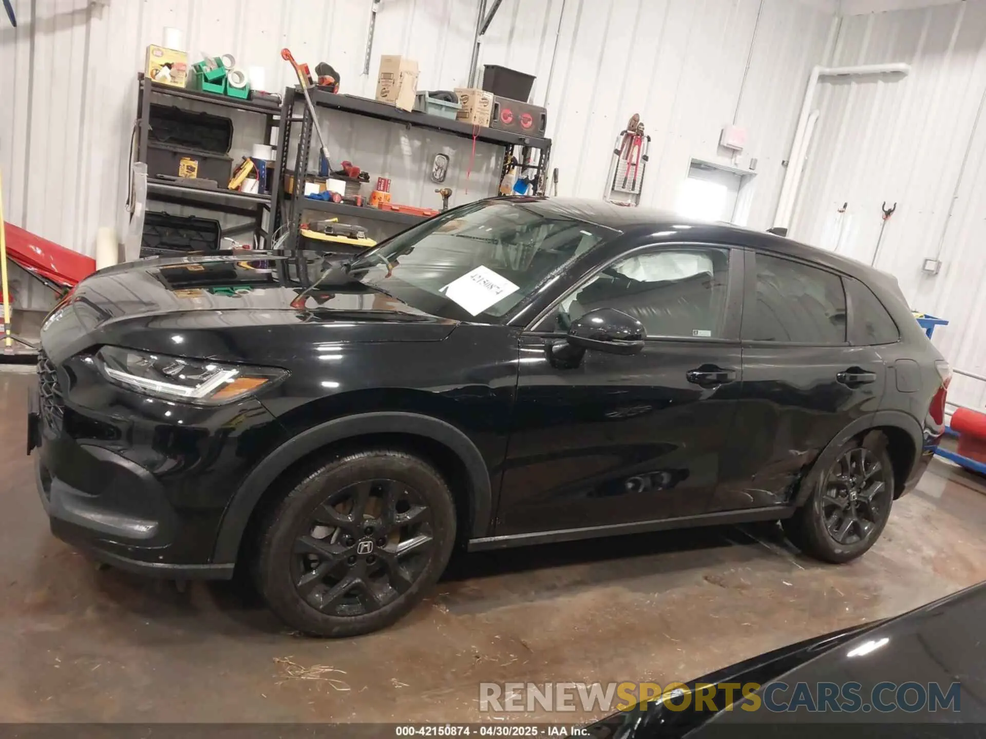 14 Photograph of a damaged car 3CZRZ2H58PM749171 HONDA HR-V 2023