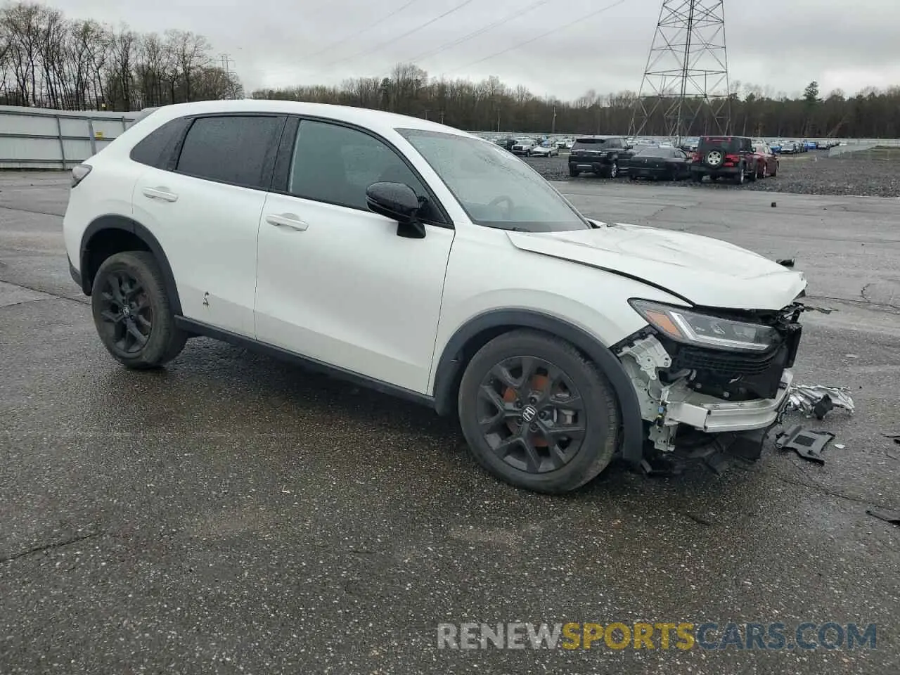 4 Photograph of a damaged car 3CZRZ2H5XPM722912 HONDA HR-V 2023