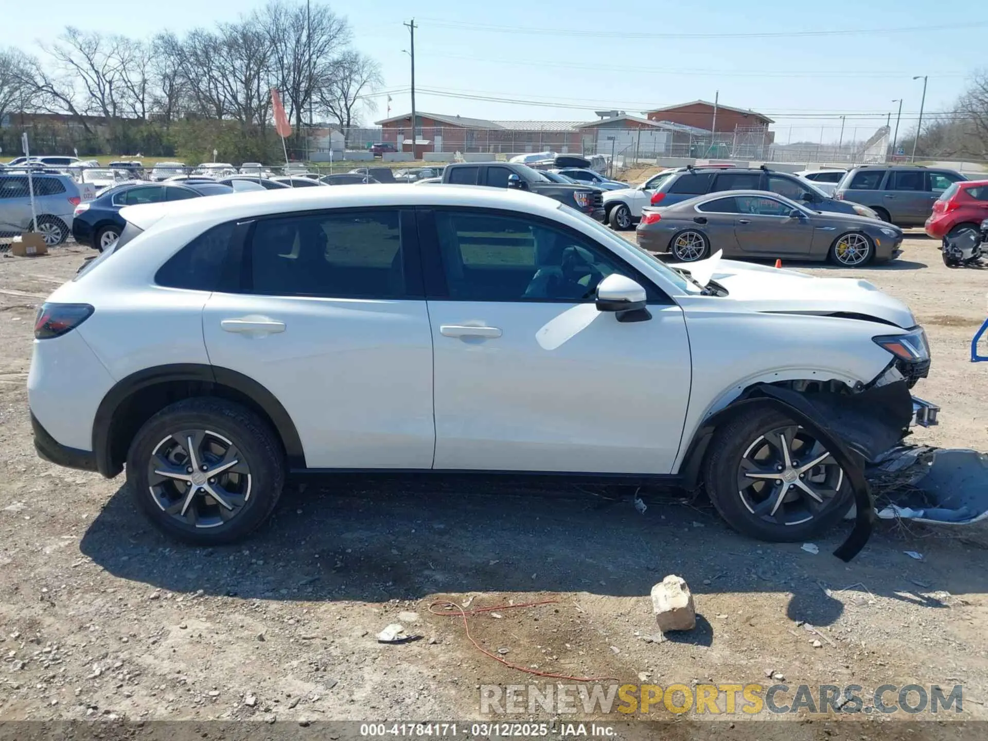 13 Photograph of a damaged car 3CZRZ2H72PM749605 HONDA HR-V 2023