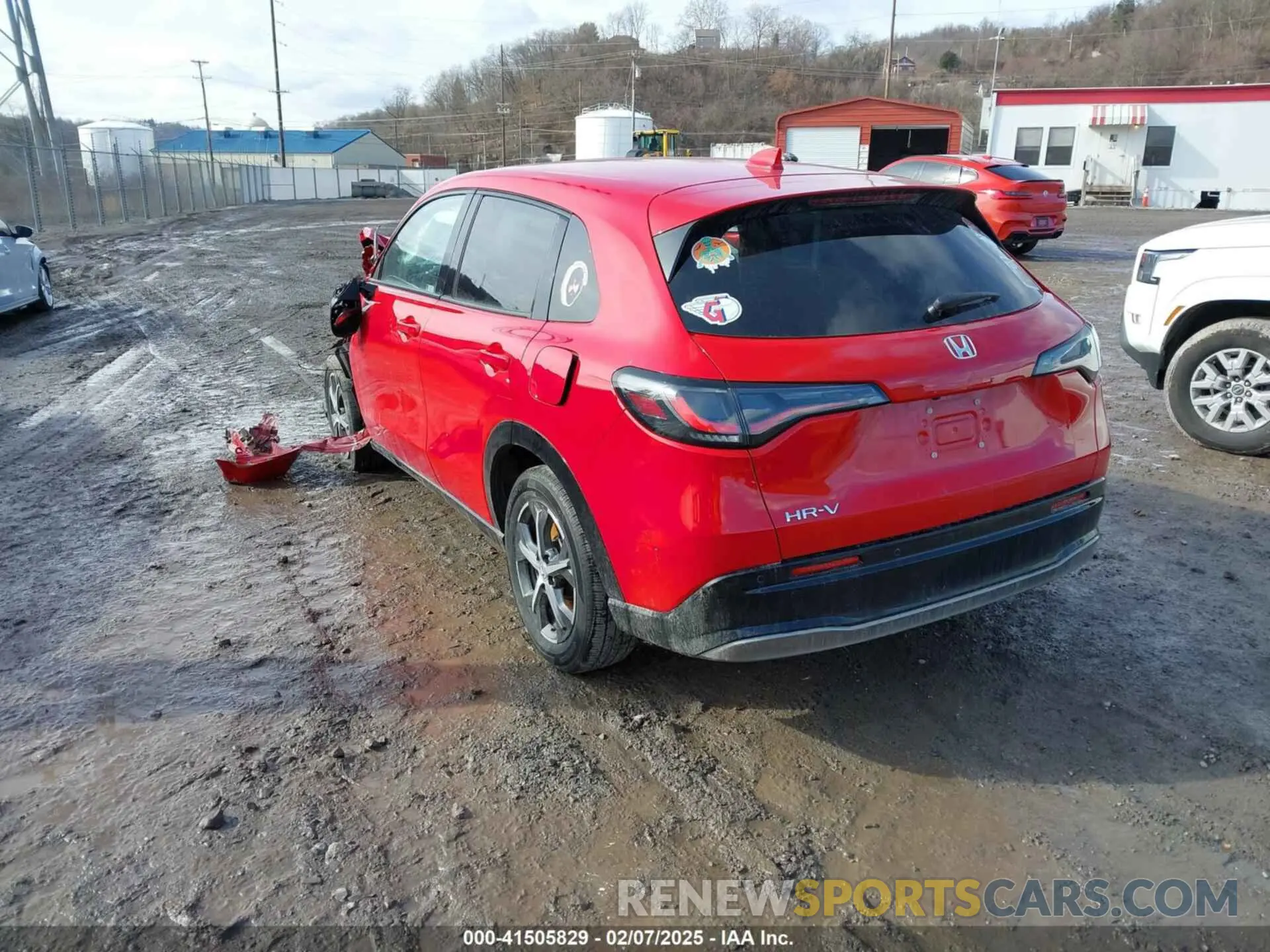 3 Photograph of a damaged car 3CZRZ2H74PM721787 HONDA HR-V 2023