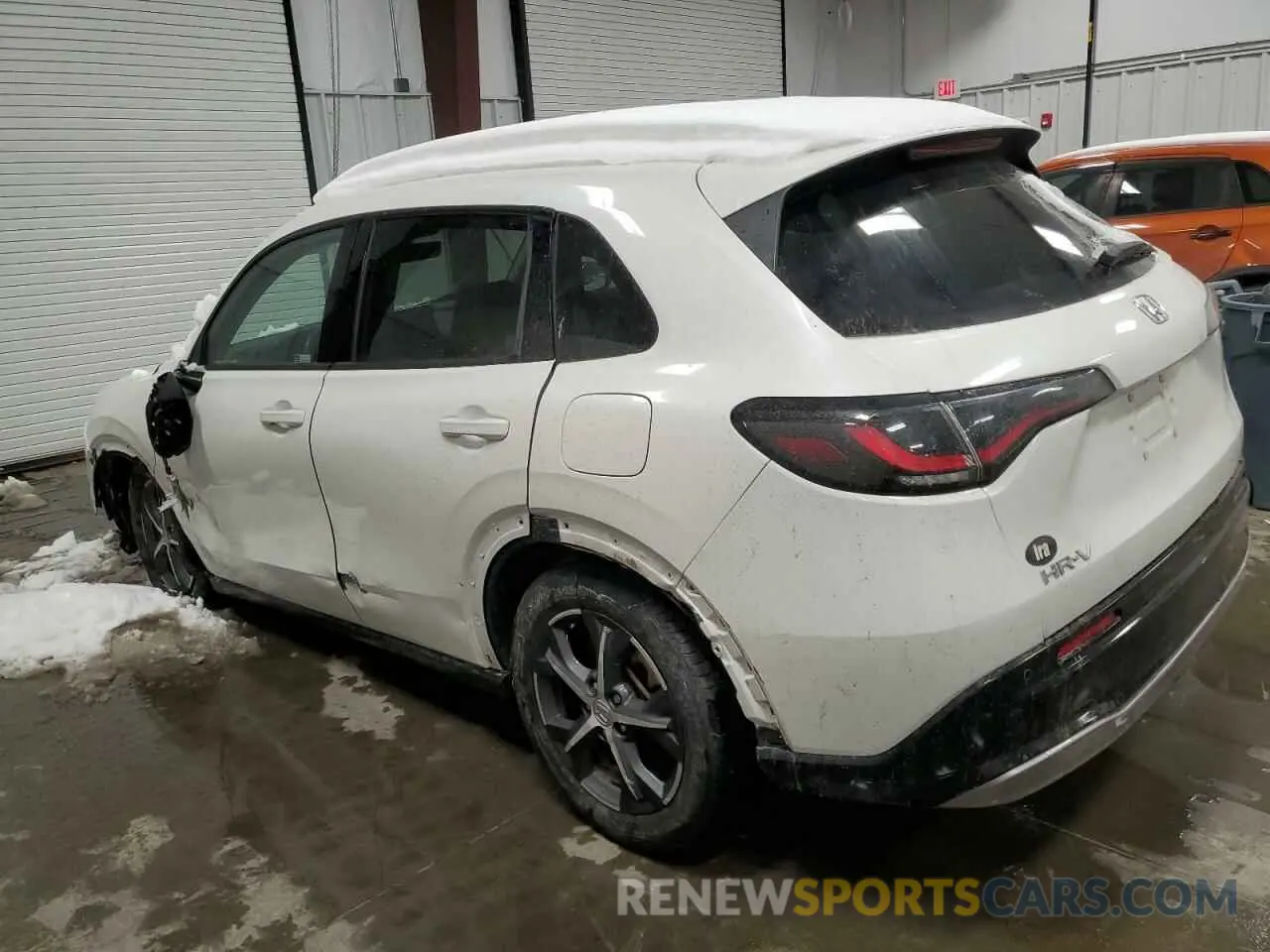 2 Photograph of a damaged car 3CZRZ2H75PM711334 HONDA HR-V 2023