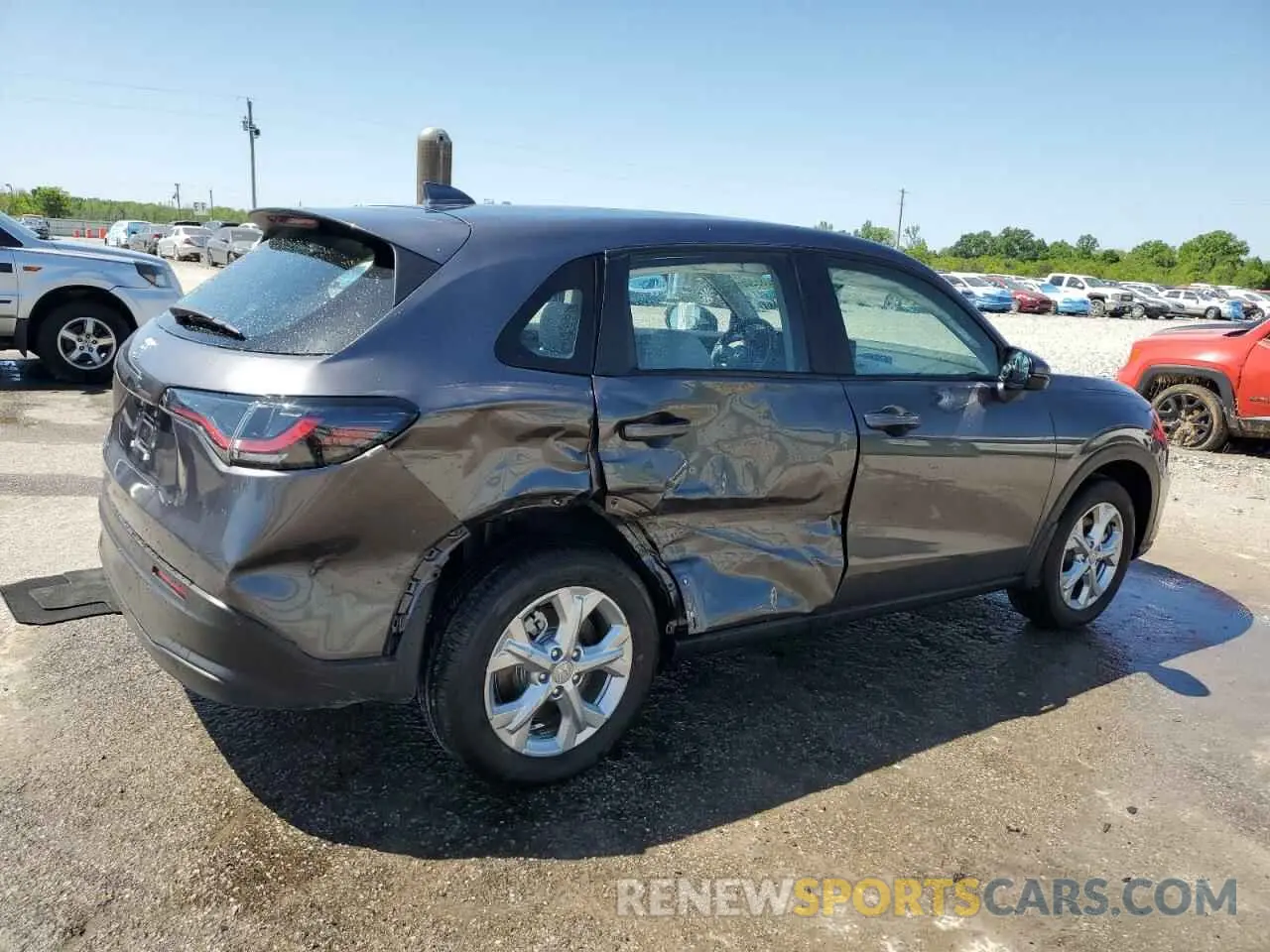 3 Фотография поврежденного автомобиля 3CZRZ1H31RM753185 HONDA HR-V 2024