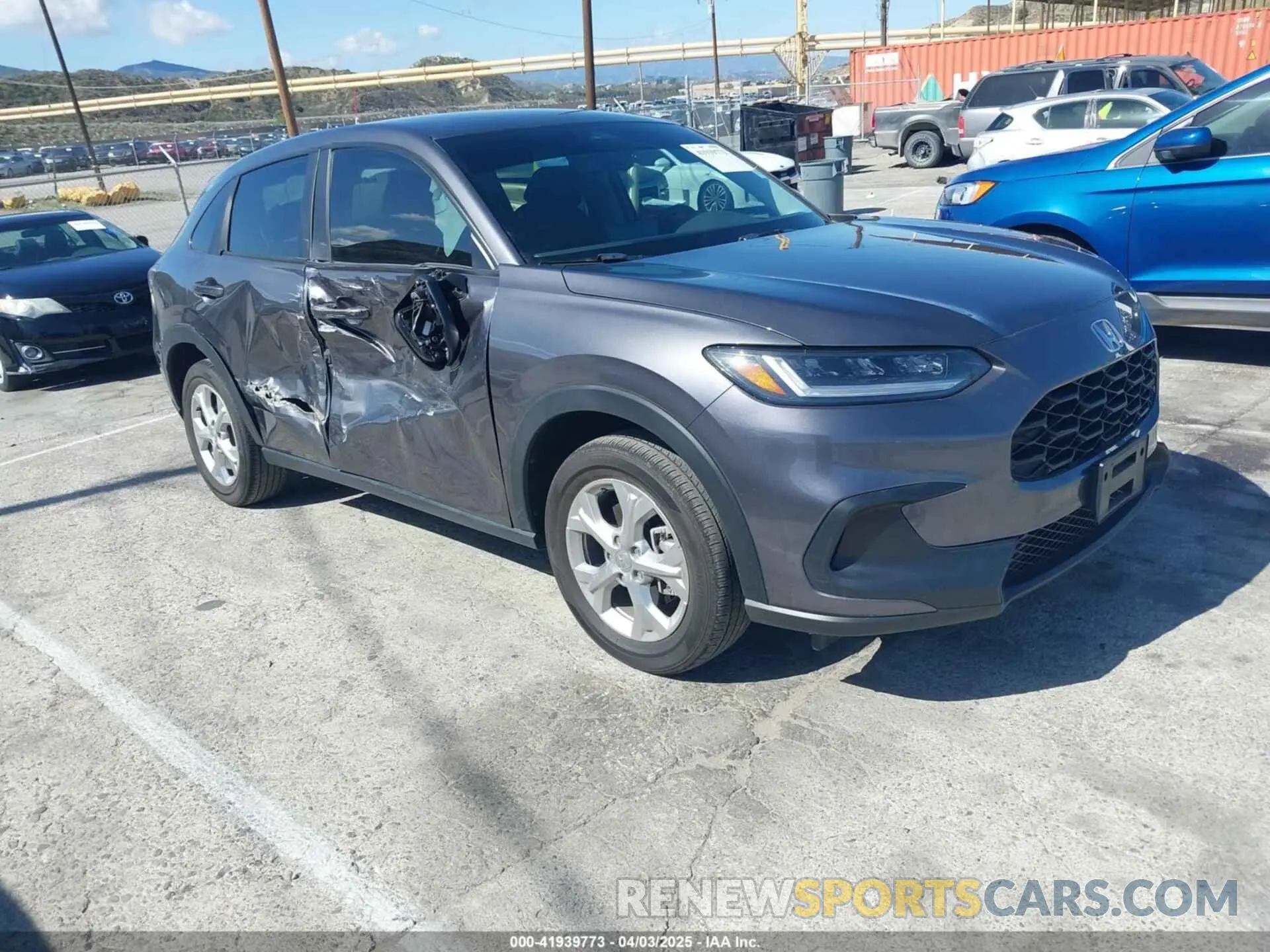1 Photograph of a damaged car 3CZRZ1H32RM702911 HONDA HR-V 2024