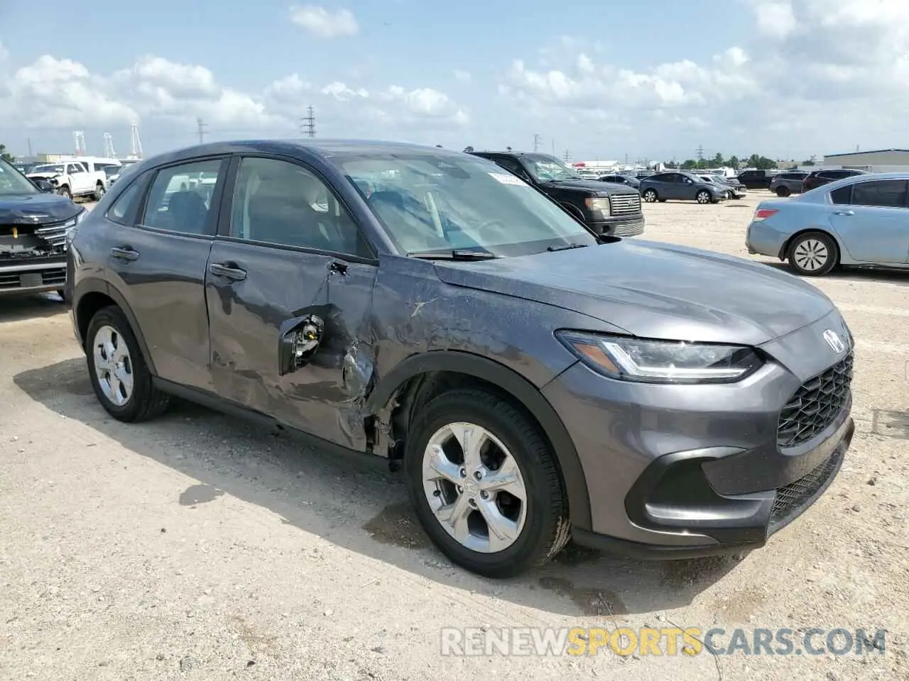 4 Photograph of a damaged car 3CZRZ1H36RM751836 HONDA HR-V 2024