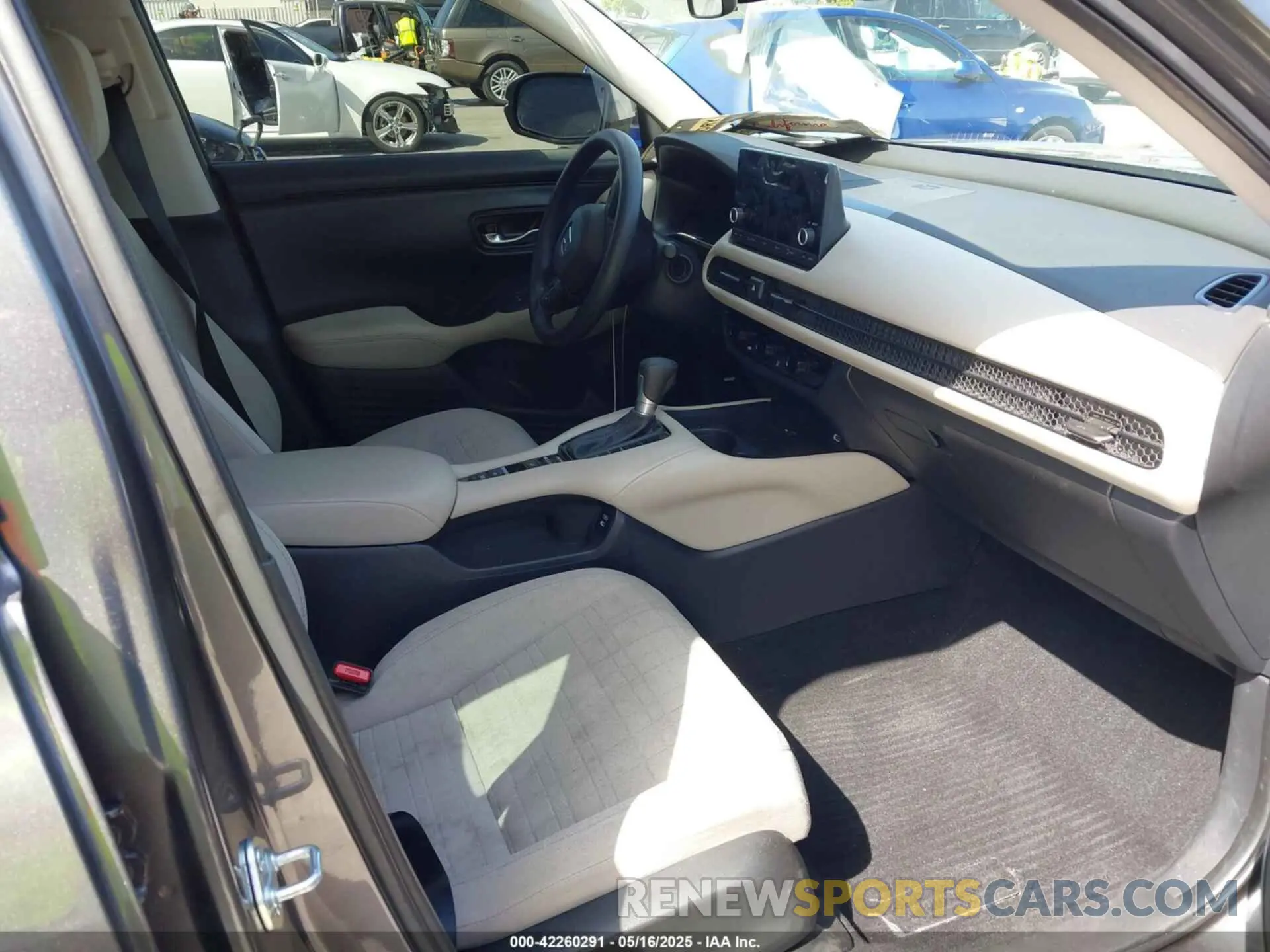 5 Photograph of a damaged car 3CZRZ1H3XRM753184 HONDA HR-V 2024