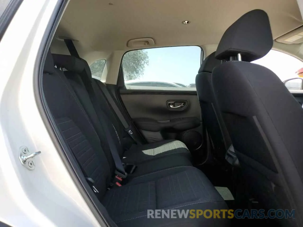 11 Photograph of a damaged car 3CZRZ1H3XRM756957 HONDA HR-V 2024