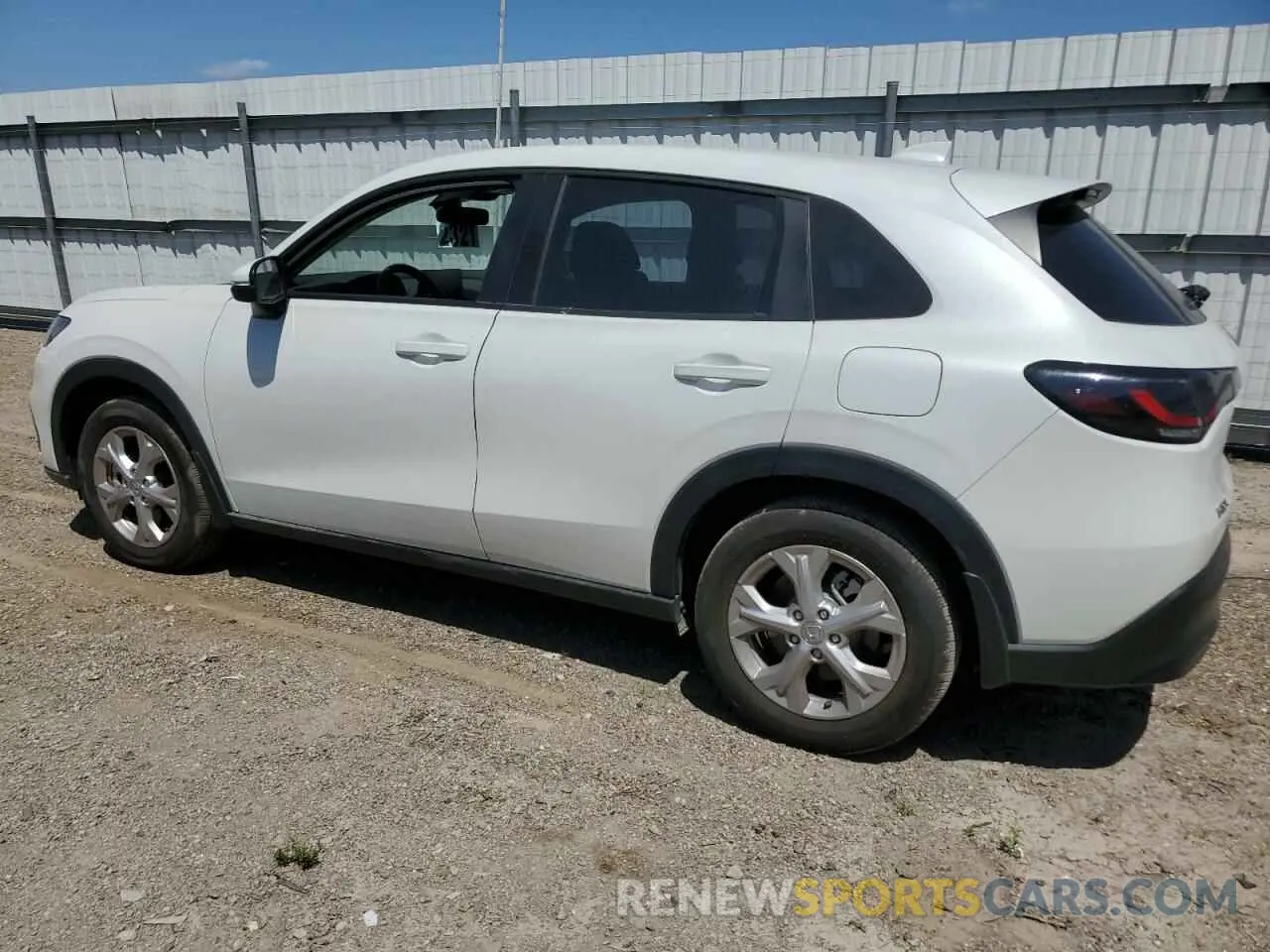 2 Photograph of a damaged car 3CZRZ1H3XRM756957 HONDA HR-V 2024