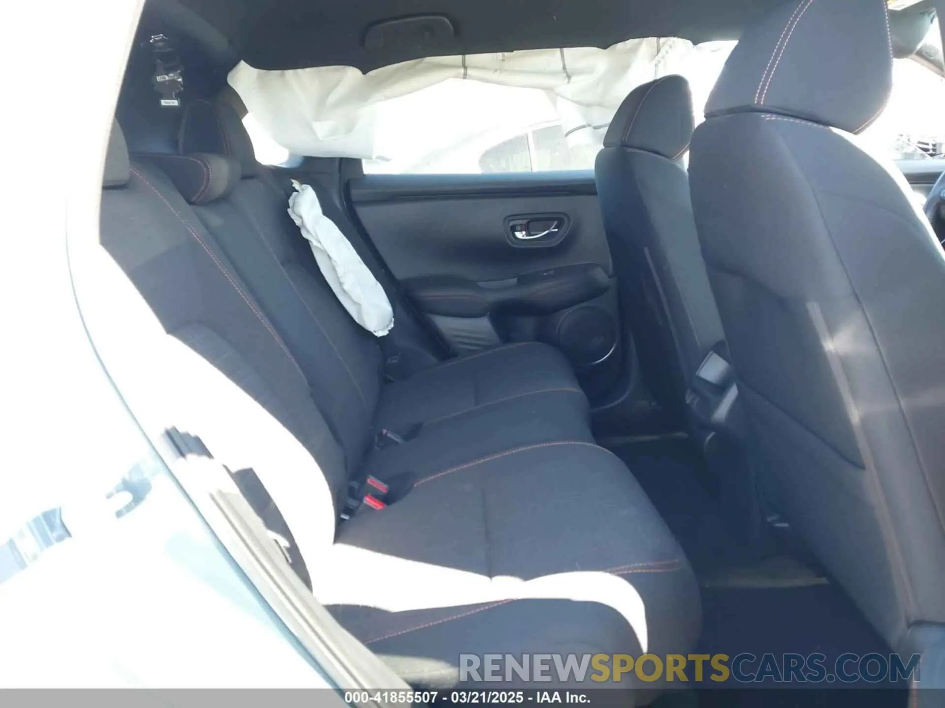 8 Photograph of a damaged car 3CZRZ1H50RM738131 HONDA HR-V 2024