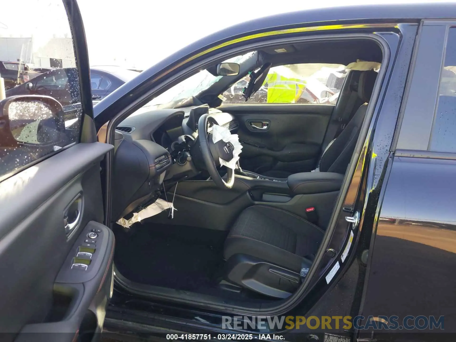 5 Photograph of a damaged car 3CZRZ1H50RM760811 HONDA HR-V 2024