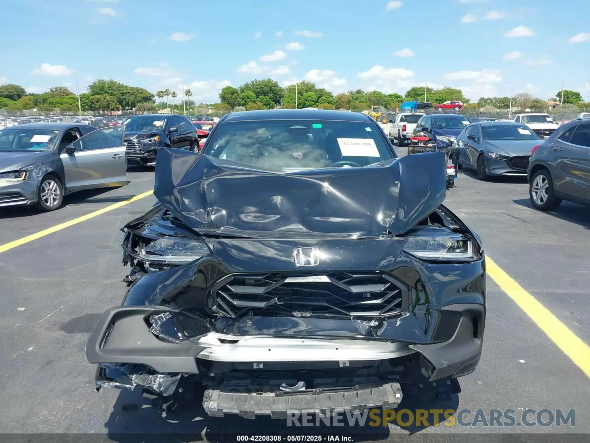 13 Photograph of a damaged car 3CZRZ1H51RM703162 HONDA HR-V 2024