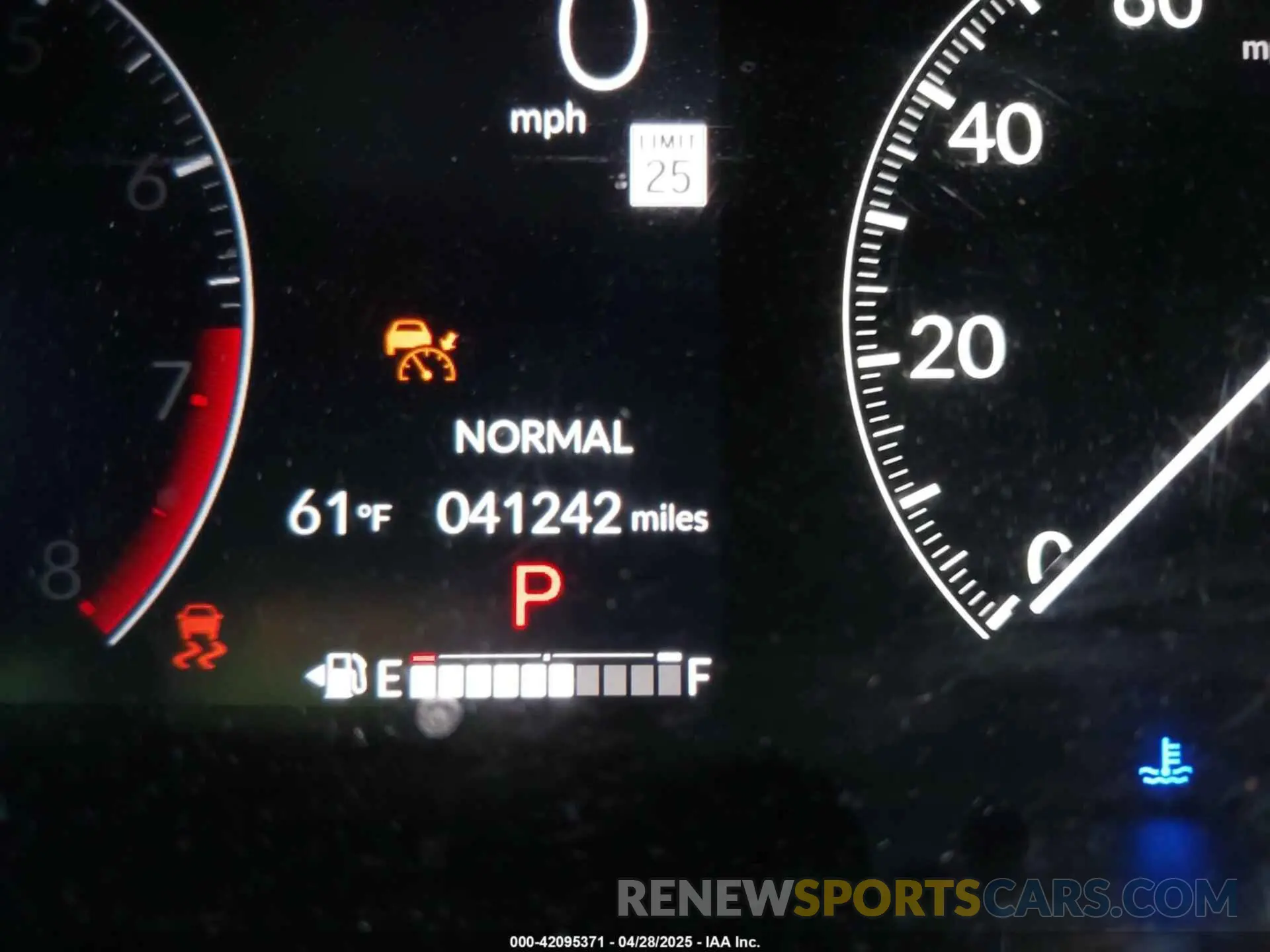 15 Photograph of a damaged car 3CZRZ1H51RM703226 HONDA HR-V 2024