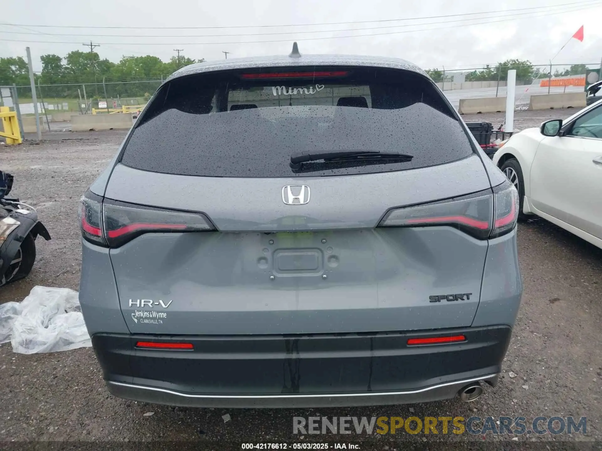 16 Photograph of a damaged car 3CZRZ1H51RM724187 HONDA HR-V 2024