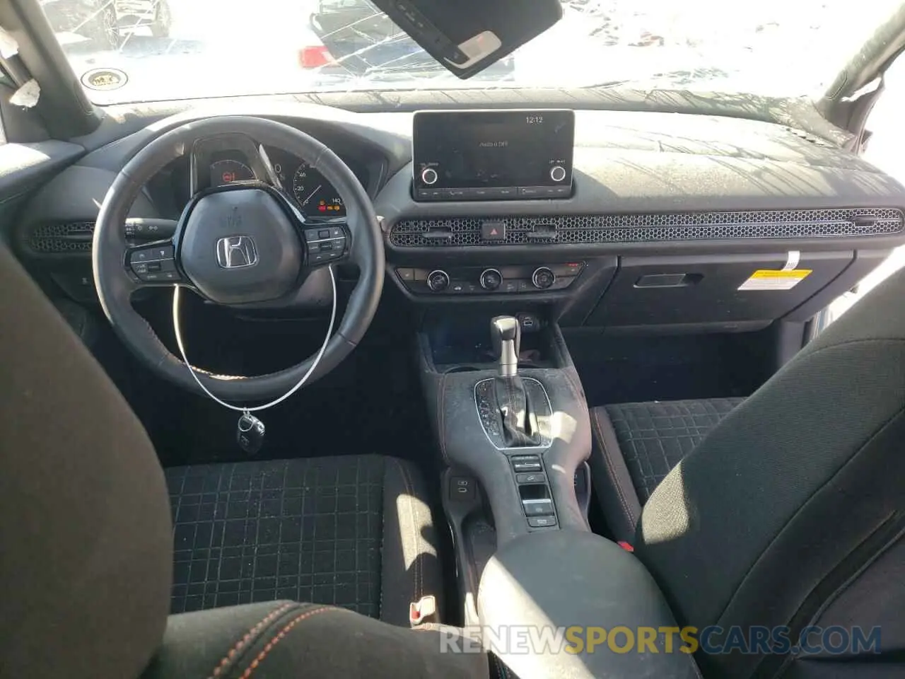 8 Photograph of a damaged car 3CZRZ1H51RM760624 HONDA HR-V 2024