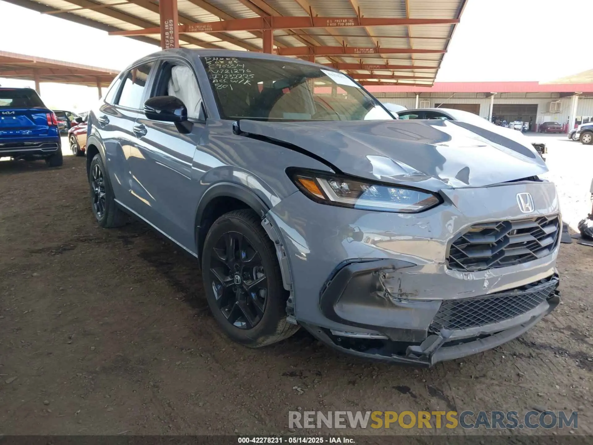 1 Photograph of a damaged car 3CZRZ1H52RM721296 HONDA HR-V 2024