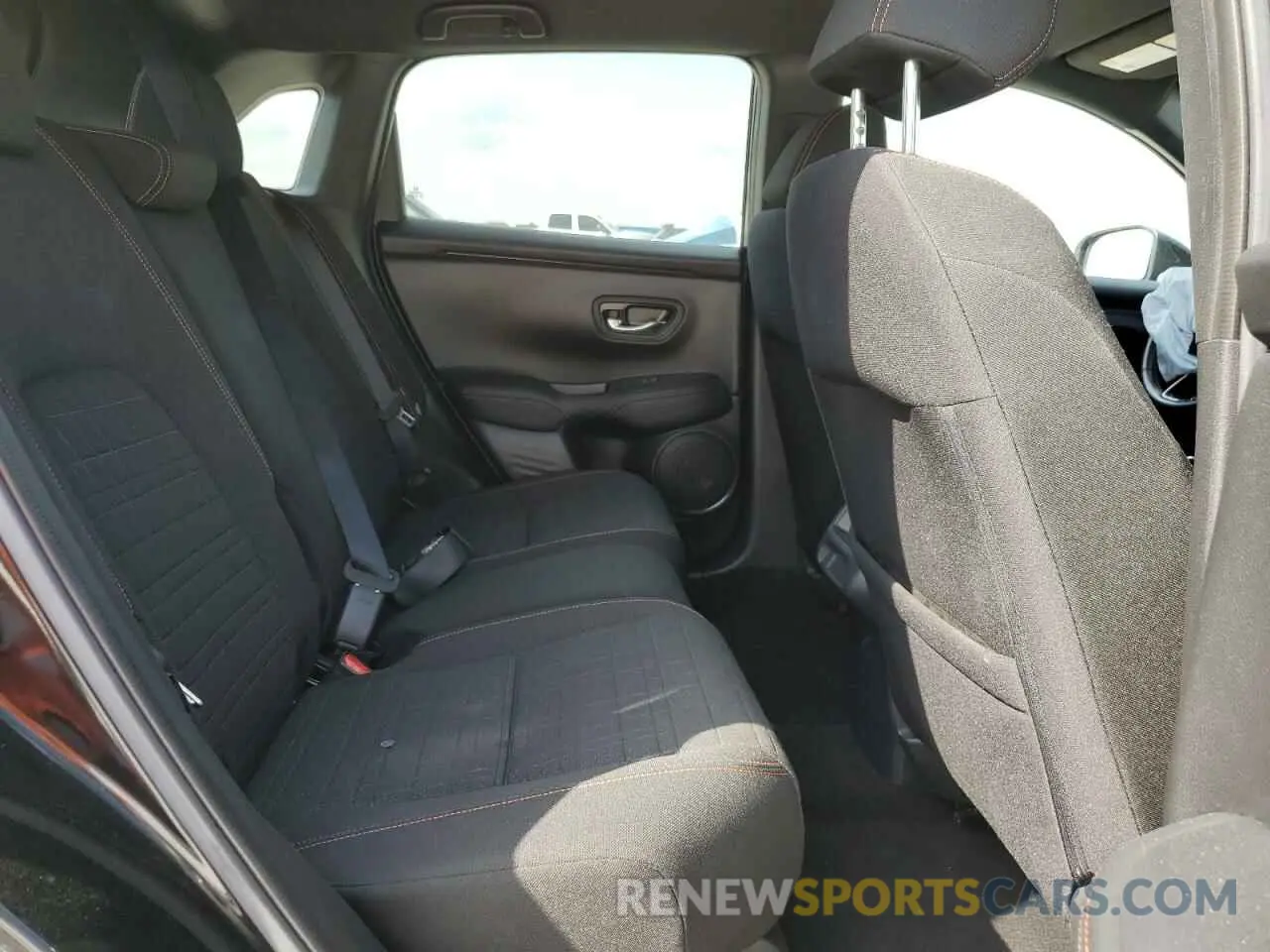 12 Photograph of a damaged car 3CZRZ1H53RM706936 HONDA HR-V 2024