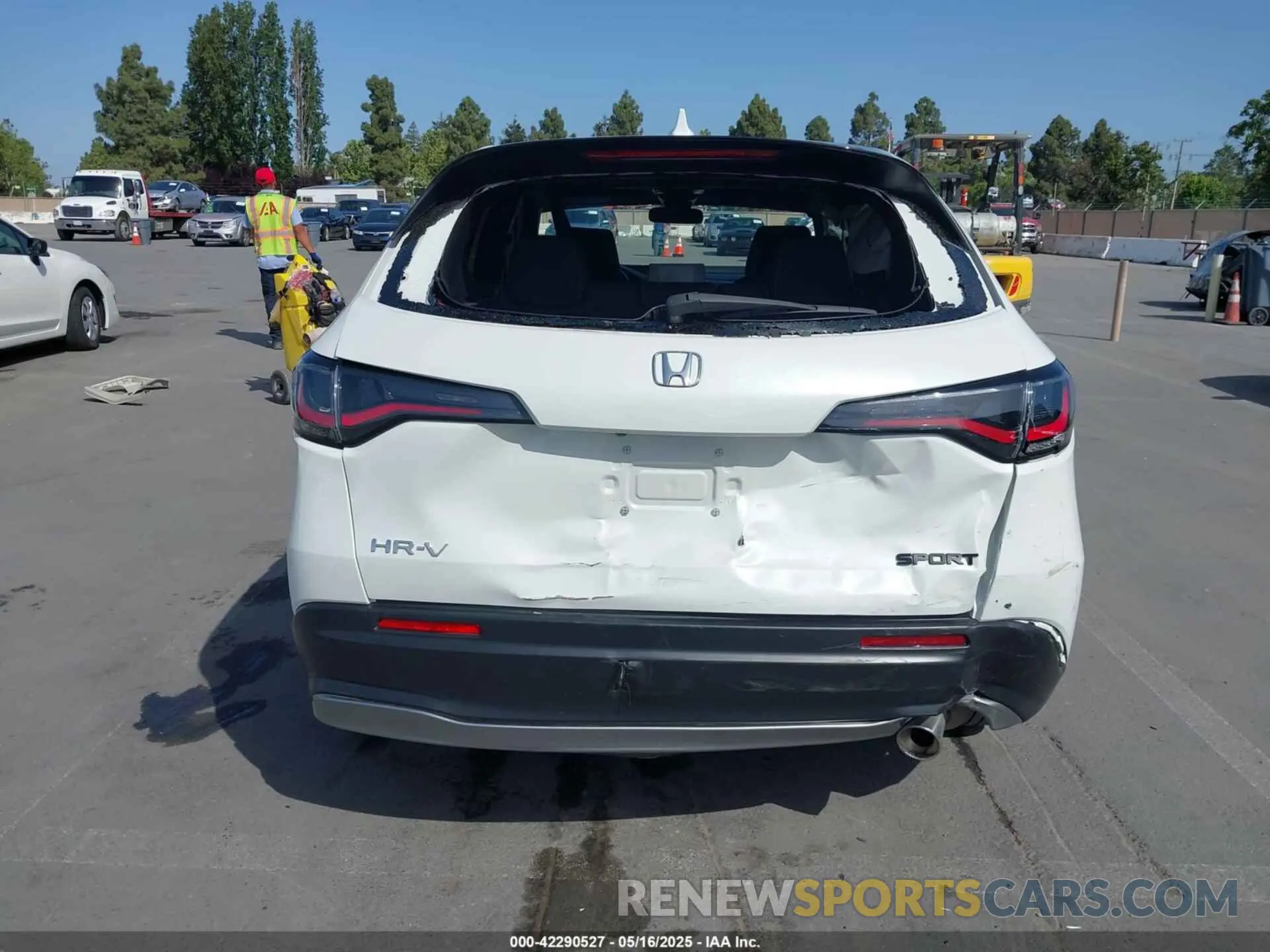 6 Фотография поврежденного автомобиля 3CZRZ1H53RM732713 HONDA HR-V 2024