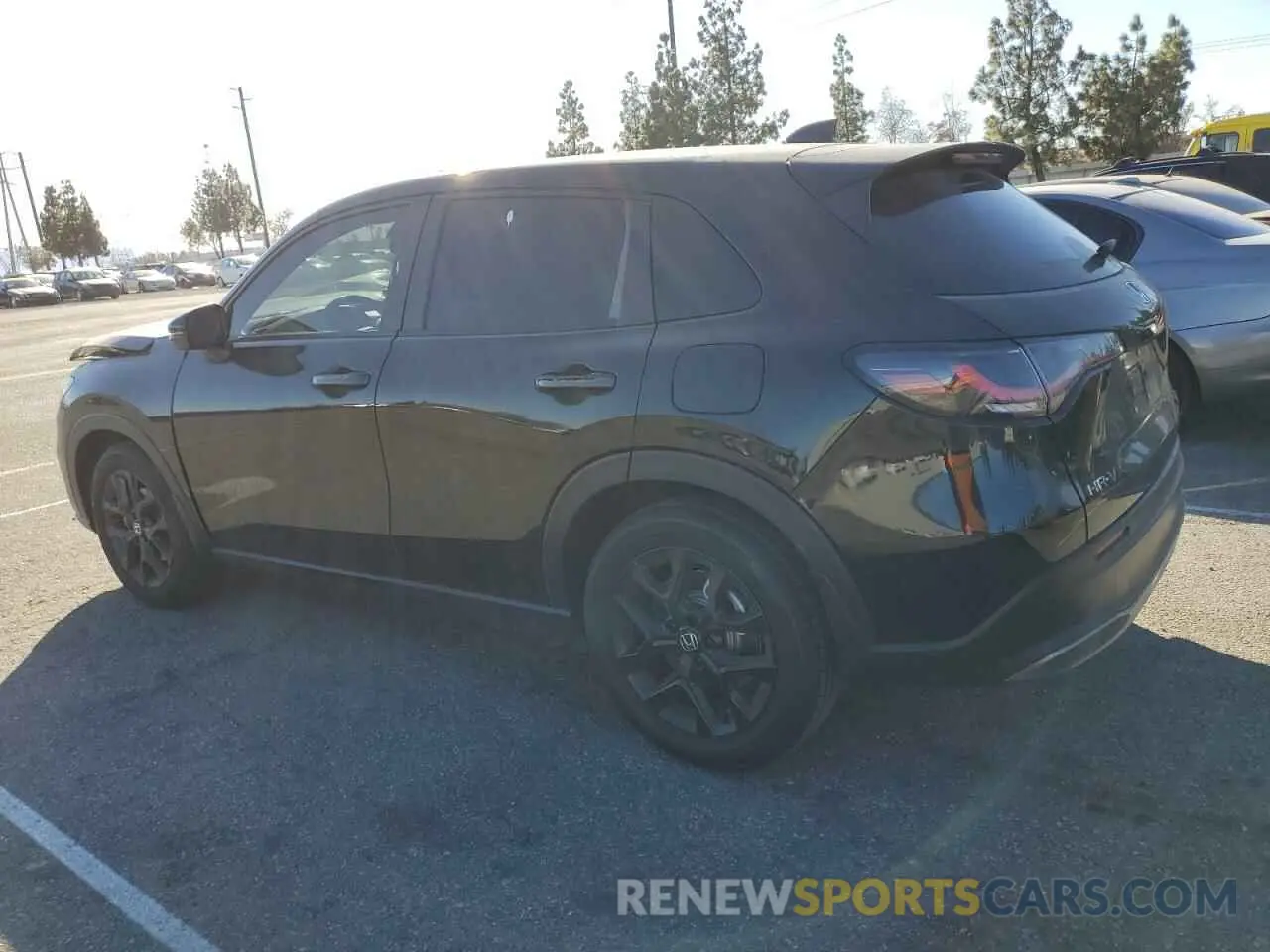 2 Фотография поврежденного автомобиля 3CZRZ1H53RM761273 HONDA HR-V 2024