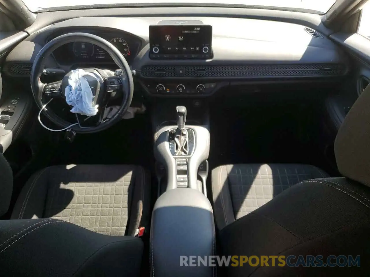 8 Photograph of a damaged car 3CZRZ1H54RM708176 HONDA HR-V 2024