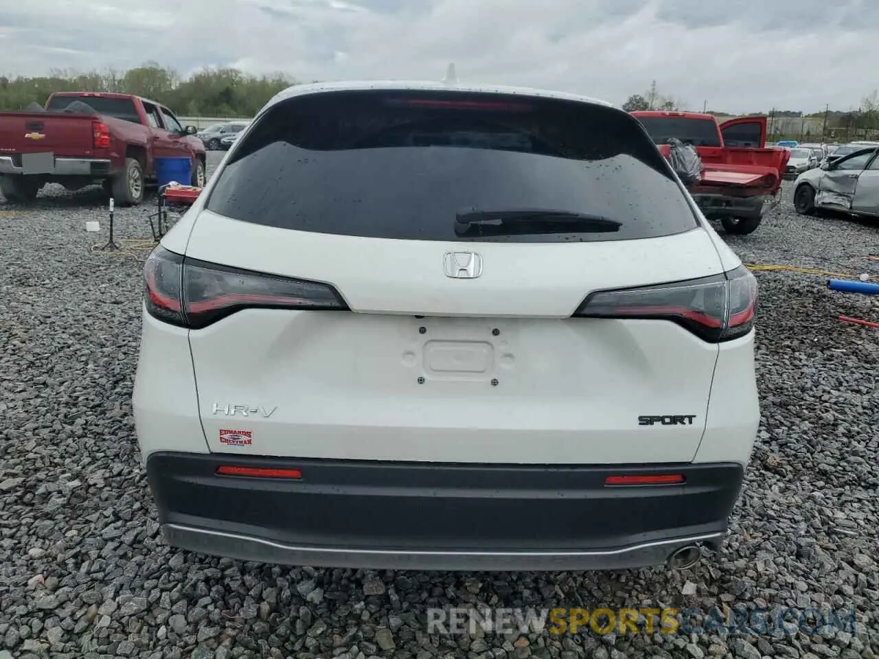 6 Photograph of a damaged car 3CZRZ1H54RM720506 HONDA HR-V 2024