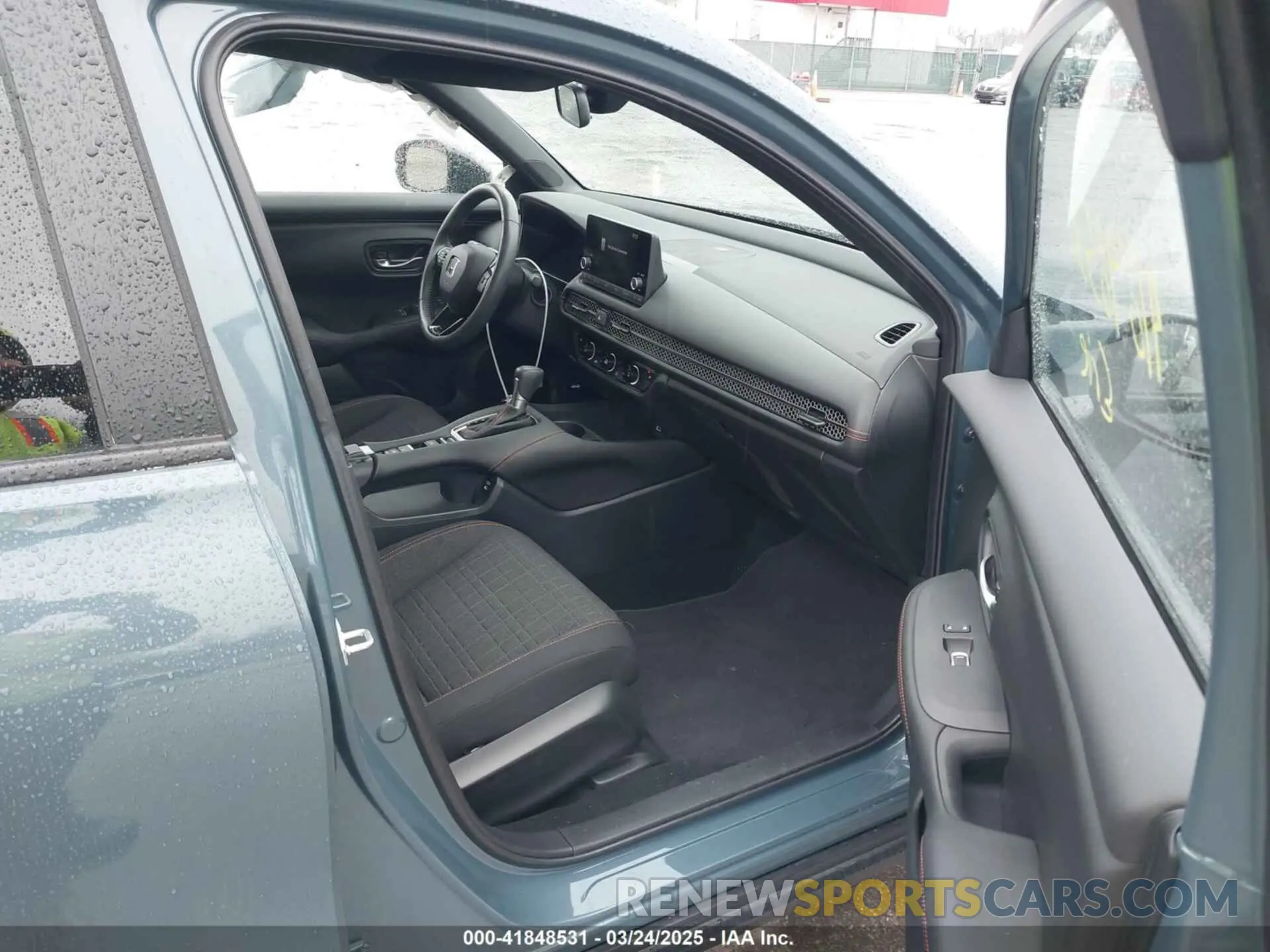 5 Фотография поврежденного автомобиля 3CZRZ1H54RM754199 HONDA HR-V 2024