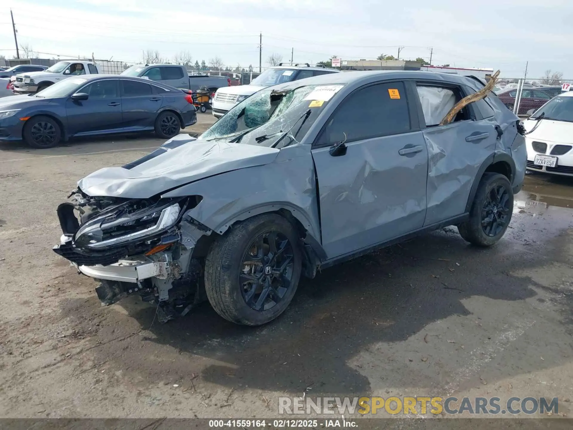 2 Photograph of a damaged car 3CZRZ1H55RM730235 HONDA HR-V 2024