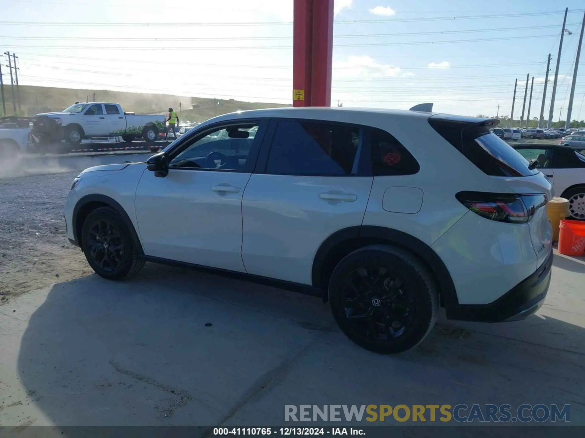 14 Фотография поврежденного автомобиля 3CZRZ1H55RM736696 HONDA HR-V 2024