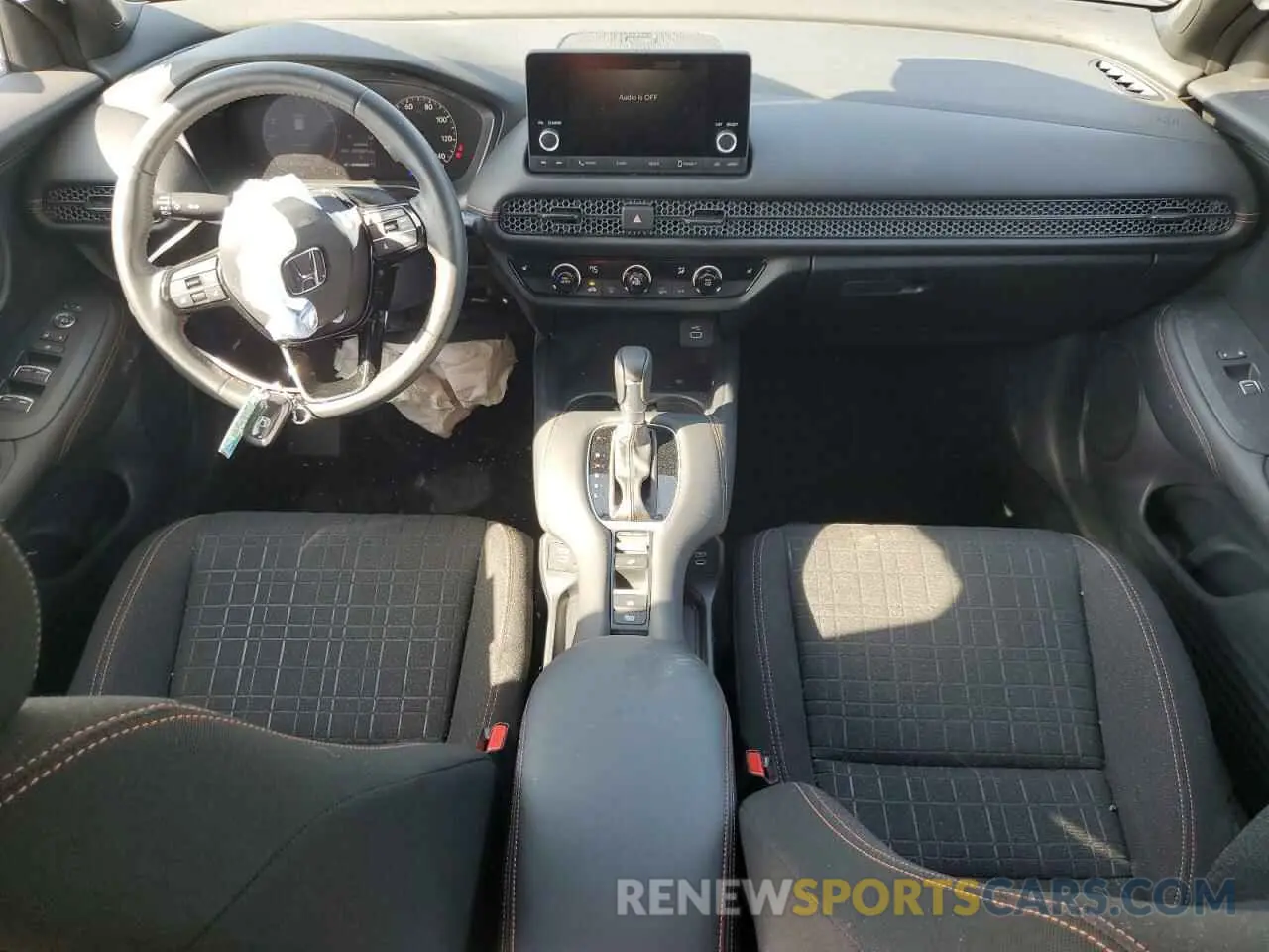8 Фотография поврежденного автомобиля 3CZRZ1H57RM729801 HONDA HR-V 2024