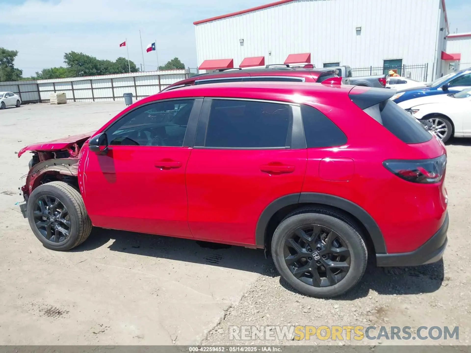 15 Photograph of a damaged car 3CZRZ1H57RM737266 HONDA HR-V 2024