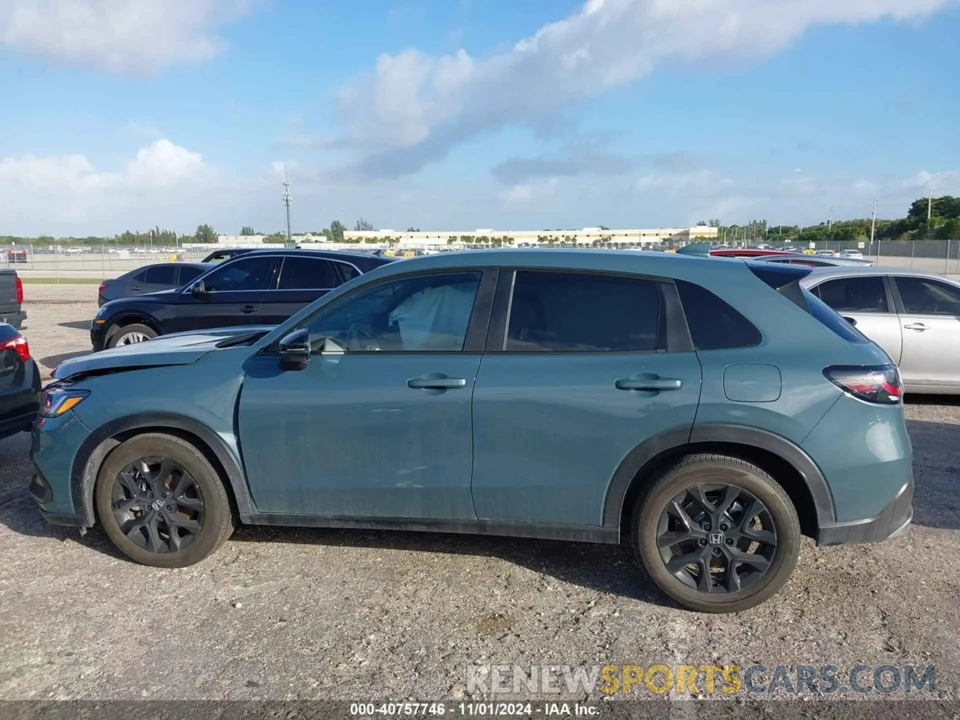14 Фотография поврежденного автомобиля 3CZRZ1H57RM739339 HONDA HR-V 2024