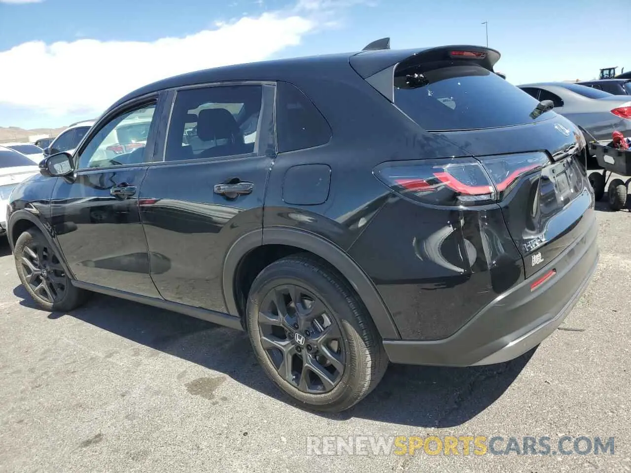 2 Фотография поврежденного автомобиля 3CZRZ1H57RM742564 HONDA HR-V 2024