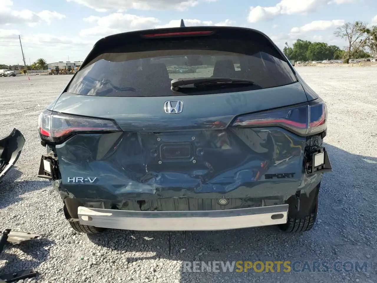 6 Photograph of a damaged car 3CZRZ1H57RM744623 HONDA HR-V 2024