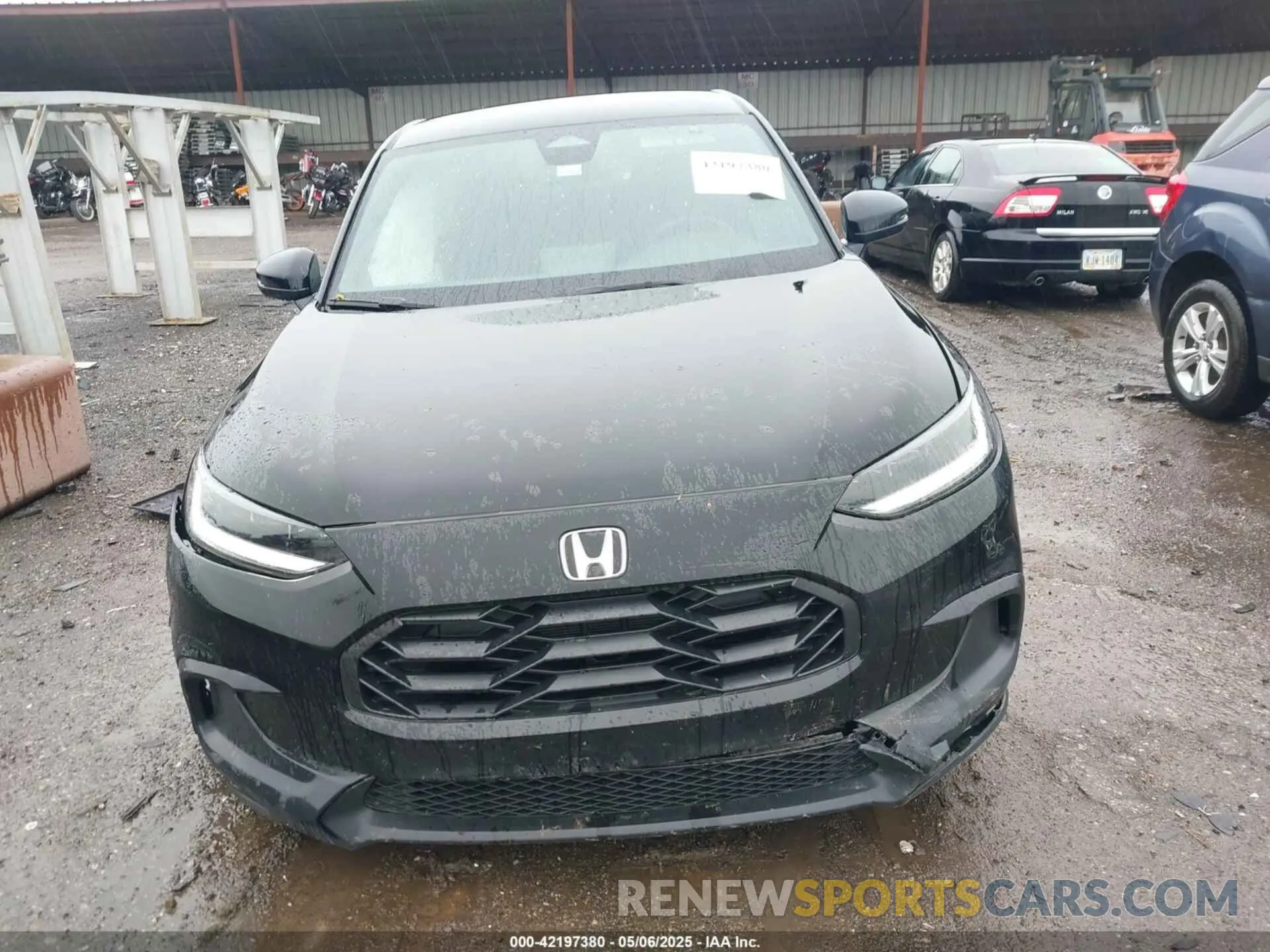 12 Фотография поврежденного автомобиля 3CZRZ1H57RM750003 HONDA HR-V 2024