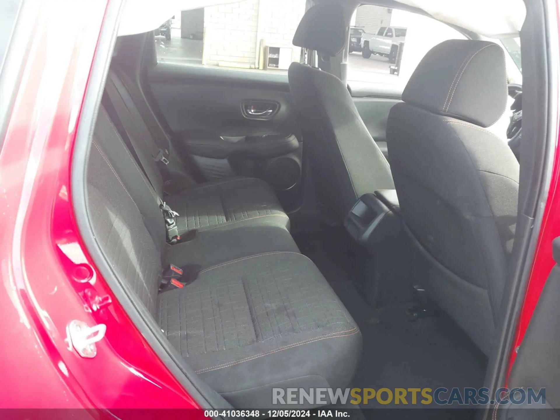 8 Фотография поврежденного автомобиля 3CZRZ1H58RM706561 HONDA HR-V 2024