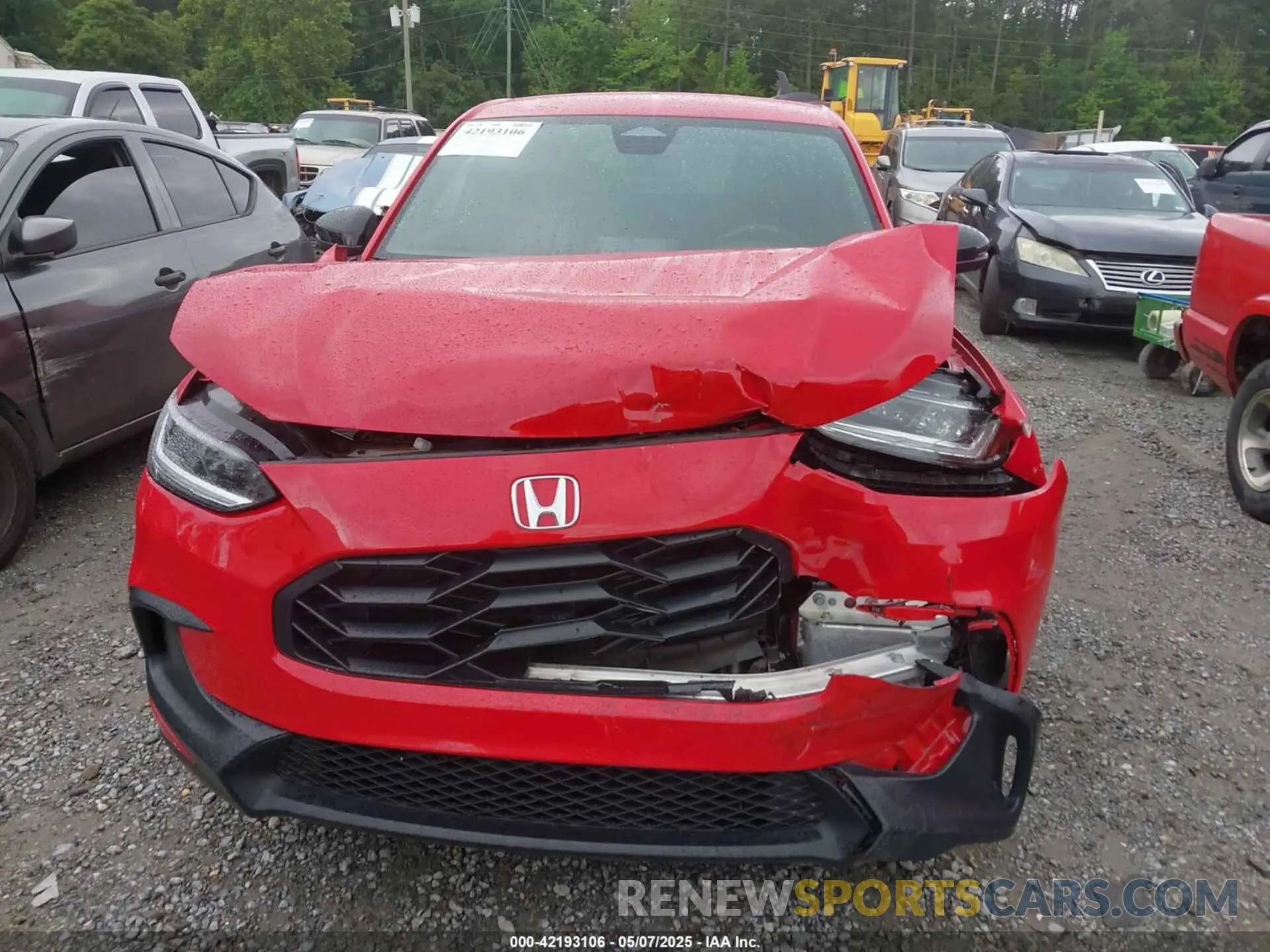 12 Photograph of a damaged car 3CZRZ1H58RM709931 HONDA HR-V 2024