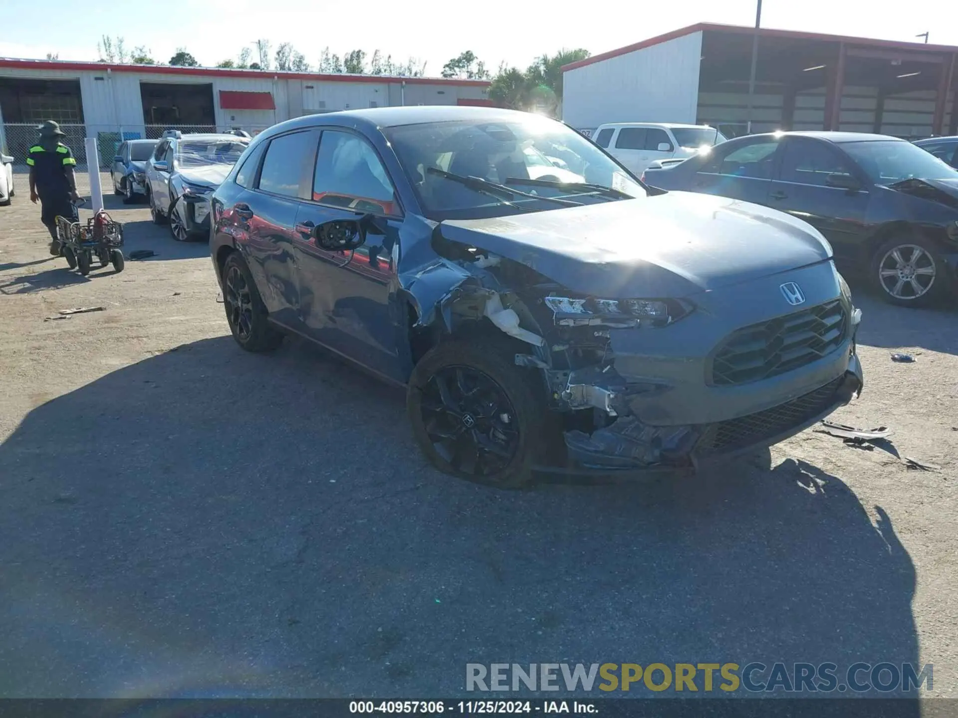1 Фотография поврежденного автомобиля 3CZRZ1H58RM759468 HONDA HR-V 2024