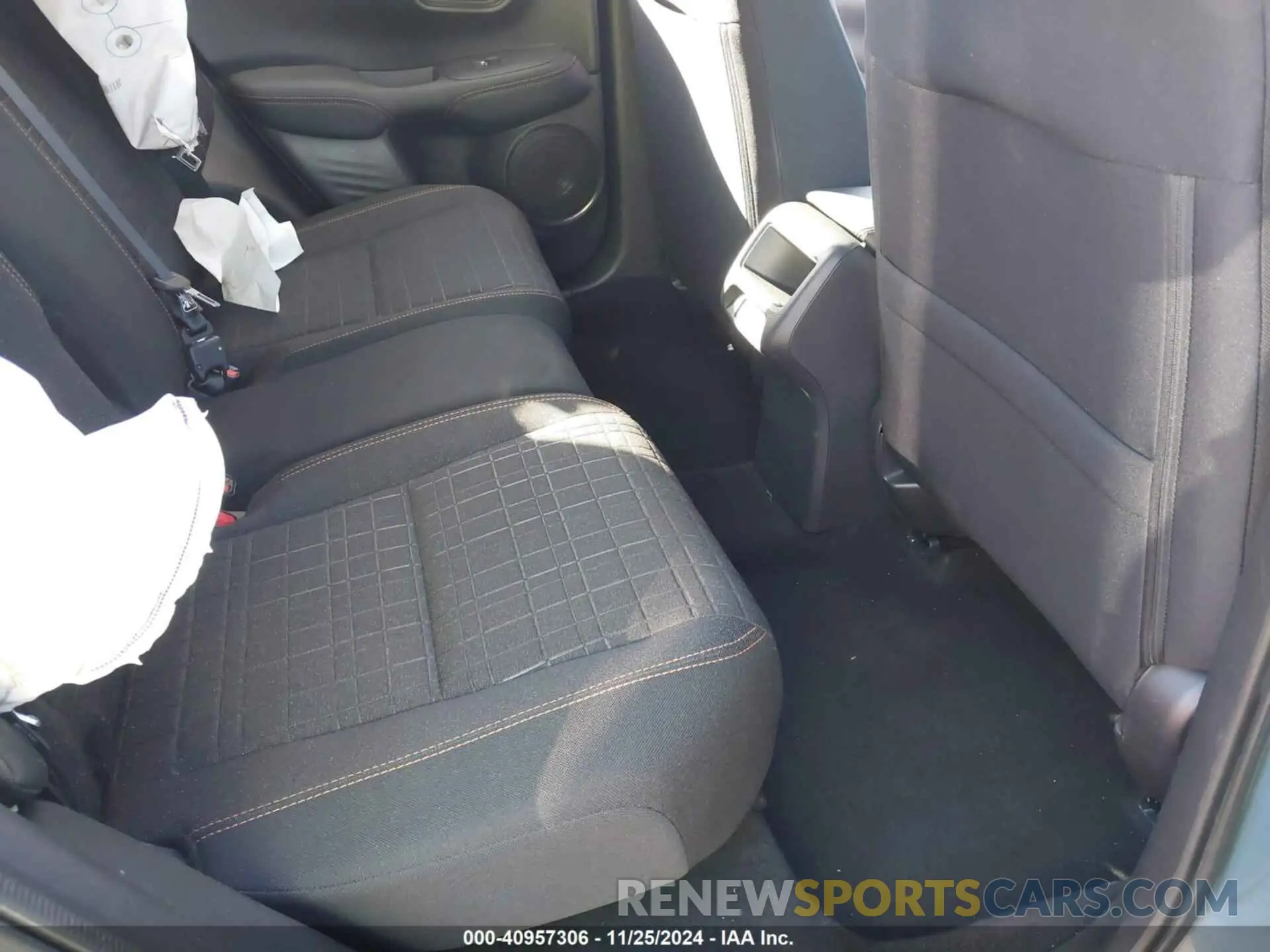 8 Фотография поврежденного автомобиля 3CZRZ1H58RM759468 HONDA HR-V 2024