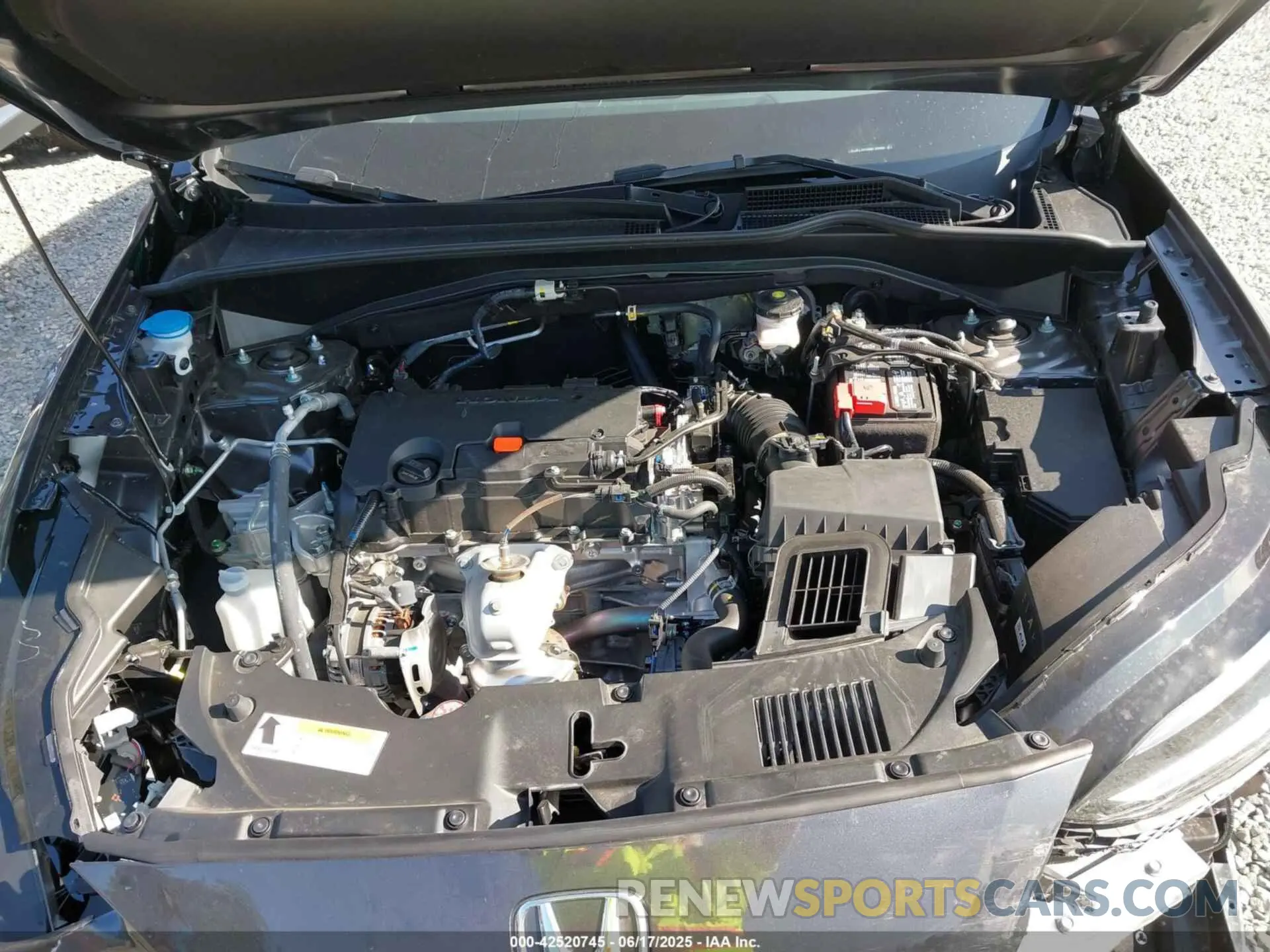 10 Photograph of a damaged car 3CZRZ1H70RM738969 HONDA HR-V 2024