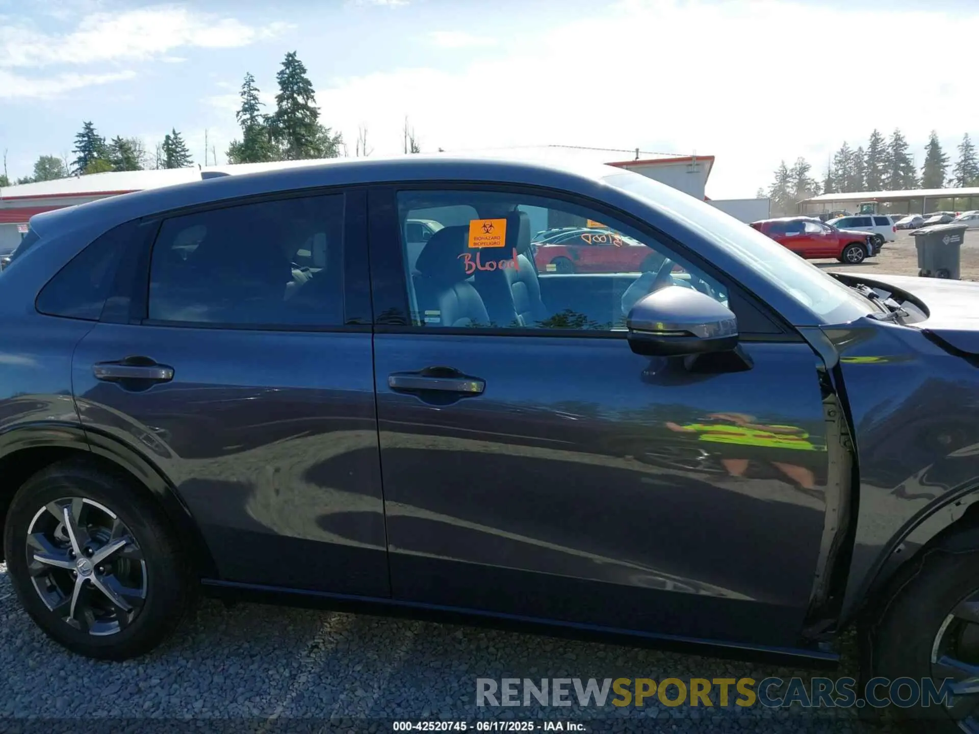 13 Photograph of a damaged car 3CZRZ1H70RM738969 HONDA HR-V 2024