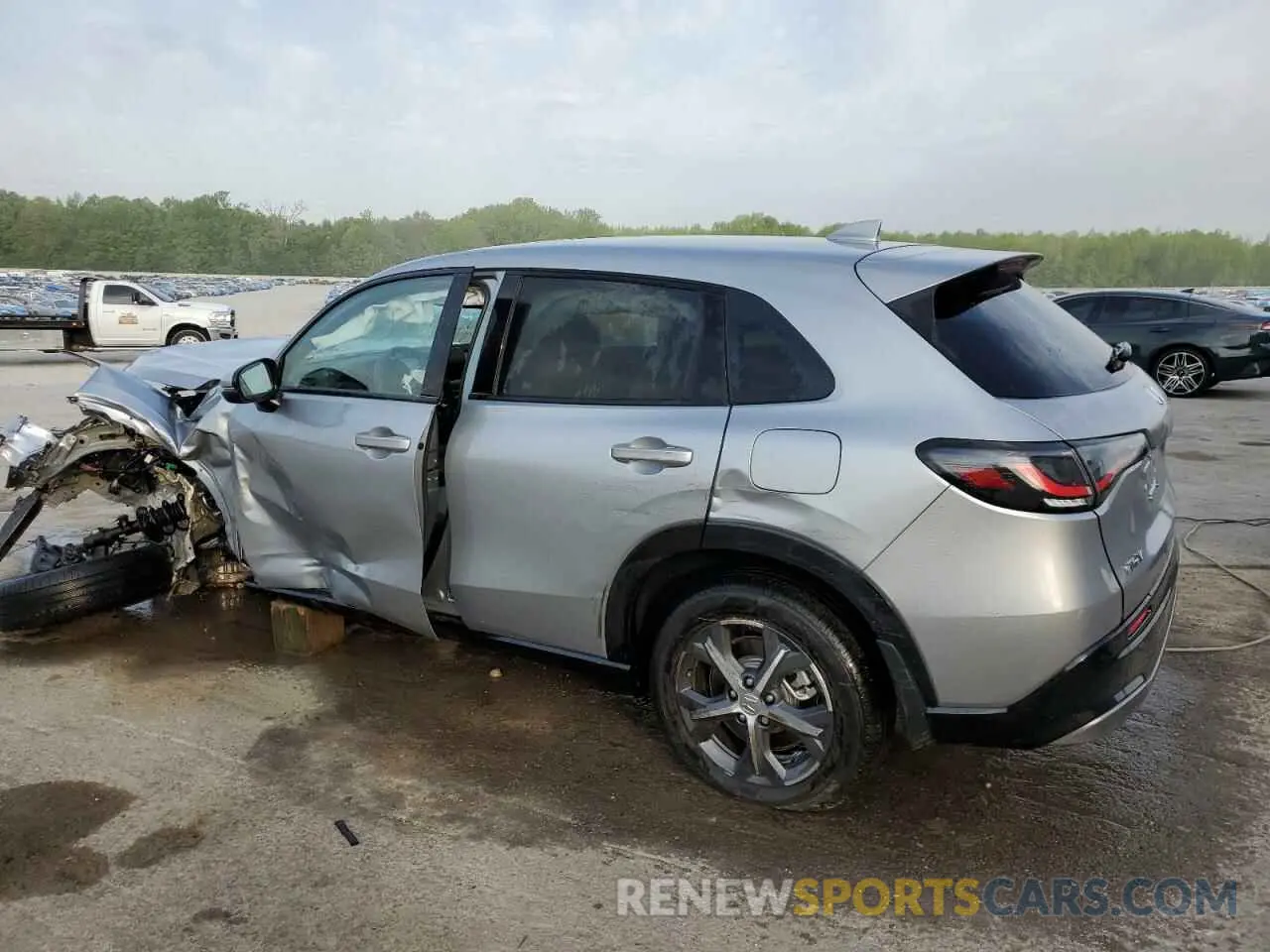 2 Photograph of a damaged car 3CZRZ1H71RM741377 HONDA HR-V 2024